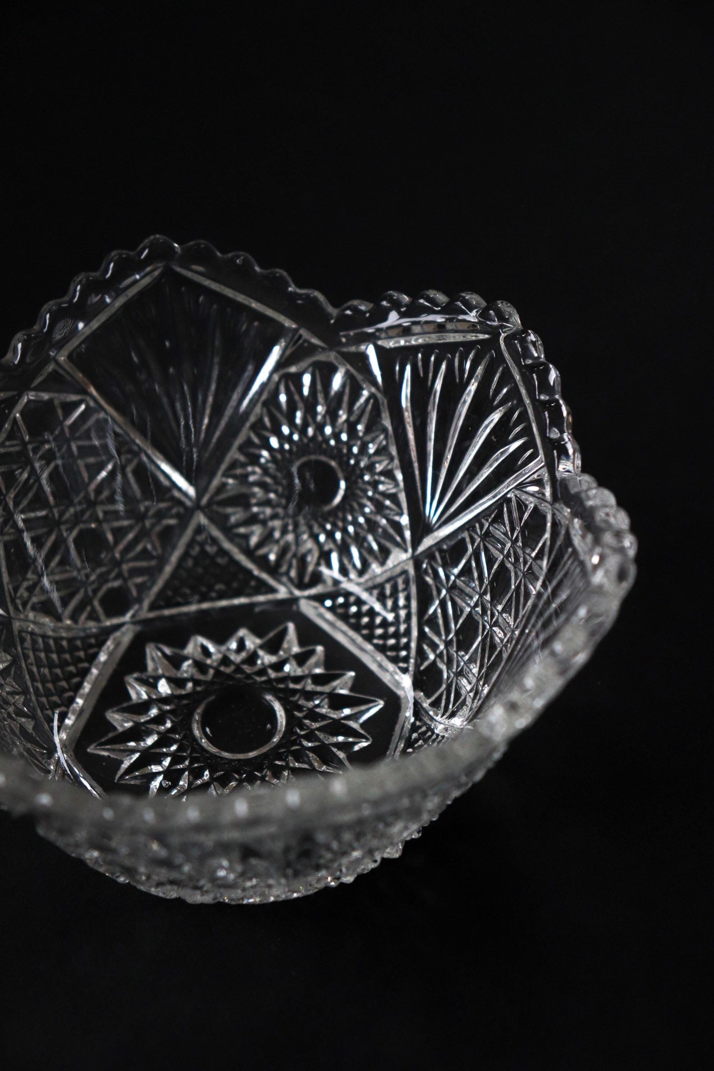 Vintage Glass Collection No.002 – Japanese Pressed Glass Object, Sculptural Crystal-Cut Bowl, Decorative Glass Vessel