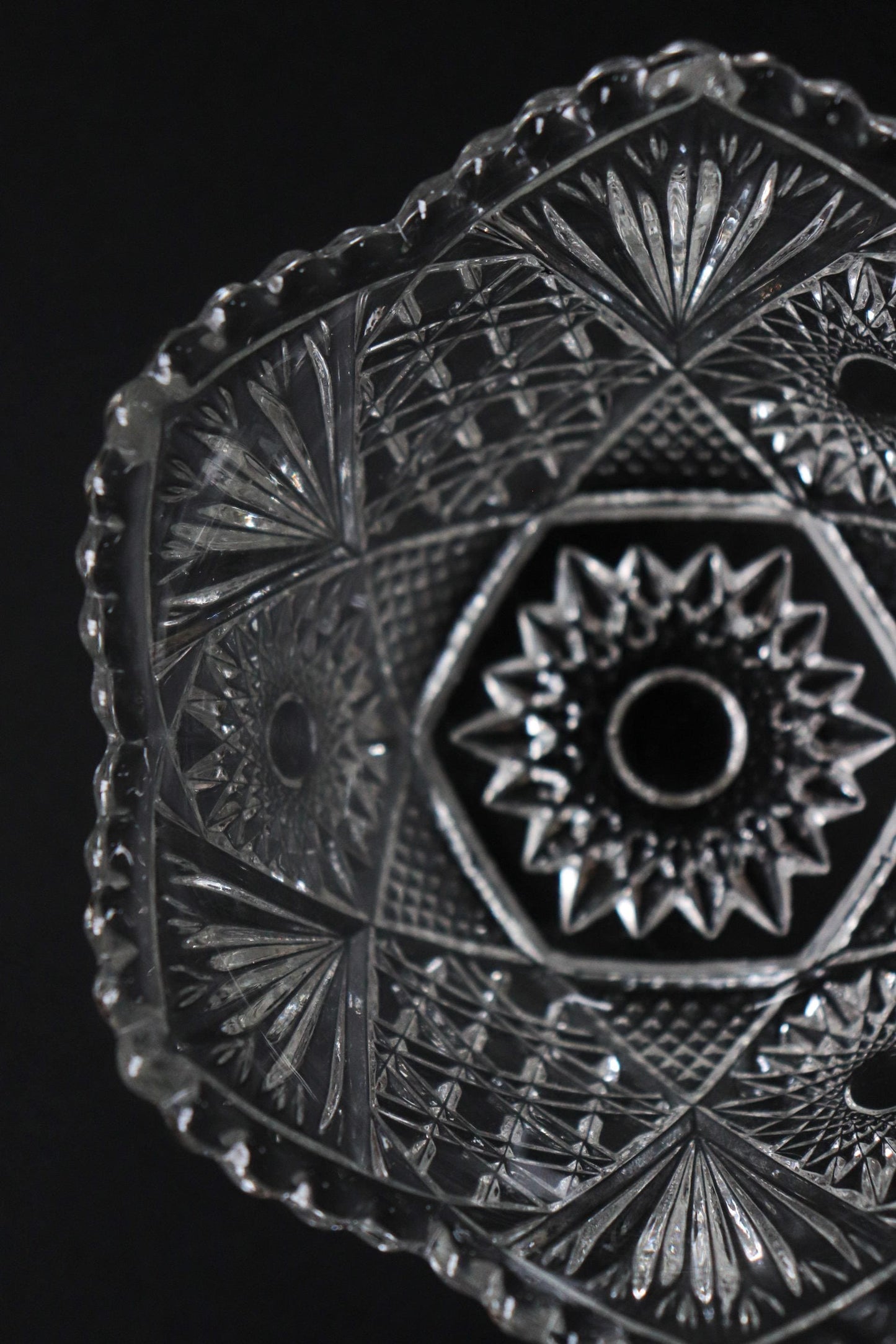 Vintage Glass Collection No.002 – Japanese Pressed Glass Object, Sculptural Crystal-Cut Bowl, Decorative Glass Vessel