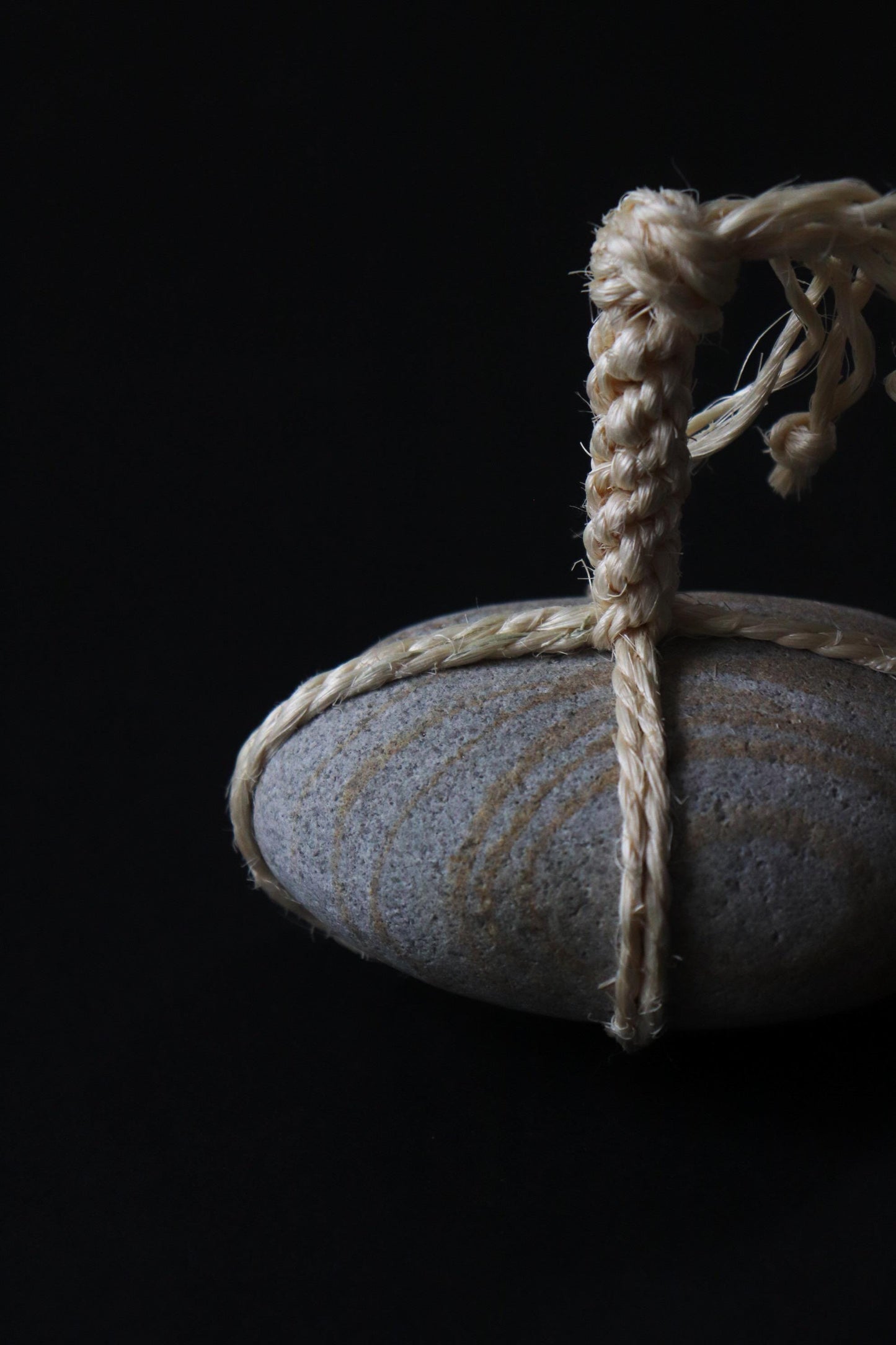 Japanese Sekimori Ishi Boundary Stone, Niigata Stone with Sisal Rope, Wabi Sabi Object, Japanese Tea Garden Decor