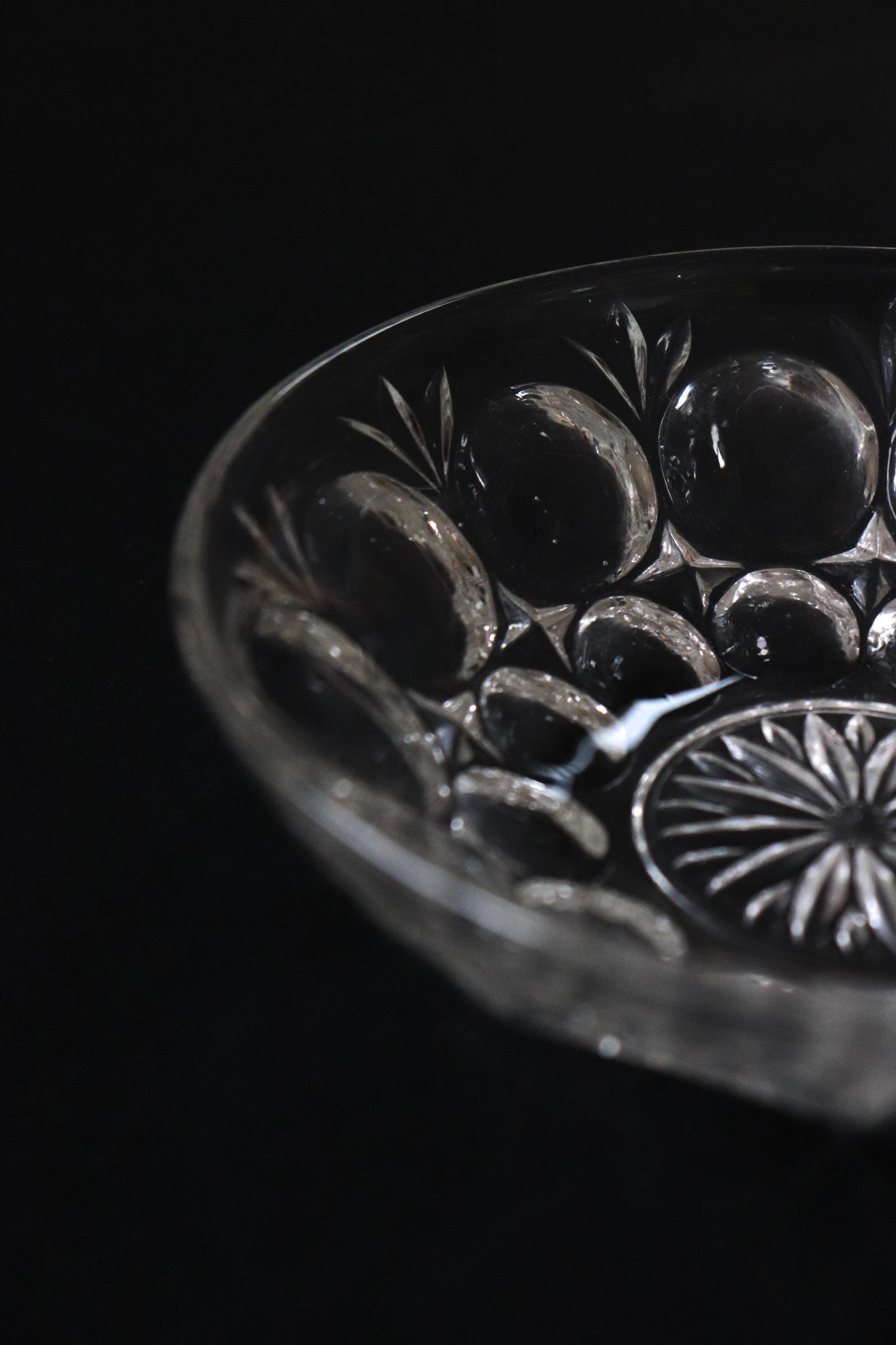 Vintage Glass Collection No.006 – Japanese Vintage Glass Bowl, Sculptural Glass Object, Pressed Glass Dessert Bowl, Decorative Glass Vessel