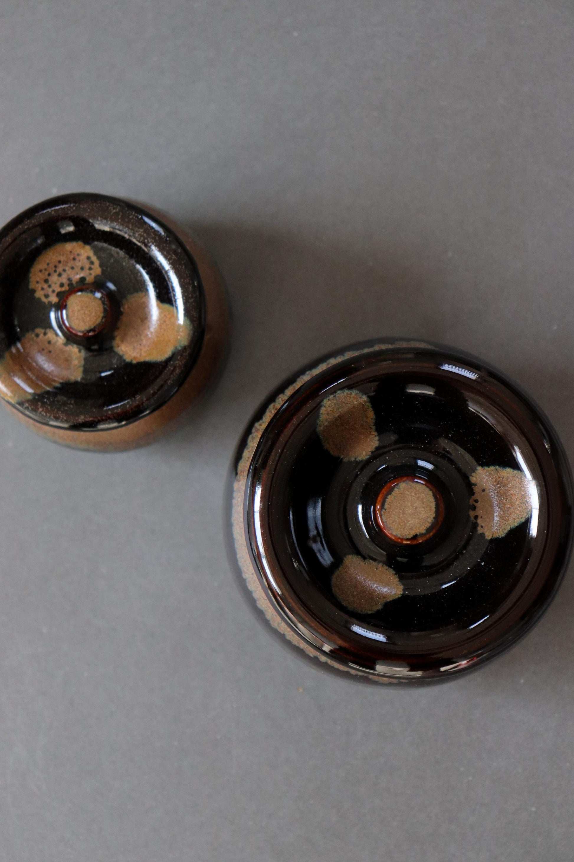 Japanese Mino Ware Lidded Storage Jar | Ceramic Miso Crock | Garlic Keeper | Pickle Jar | Kitchen Canister | Made in Japan