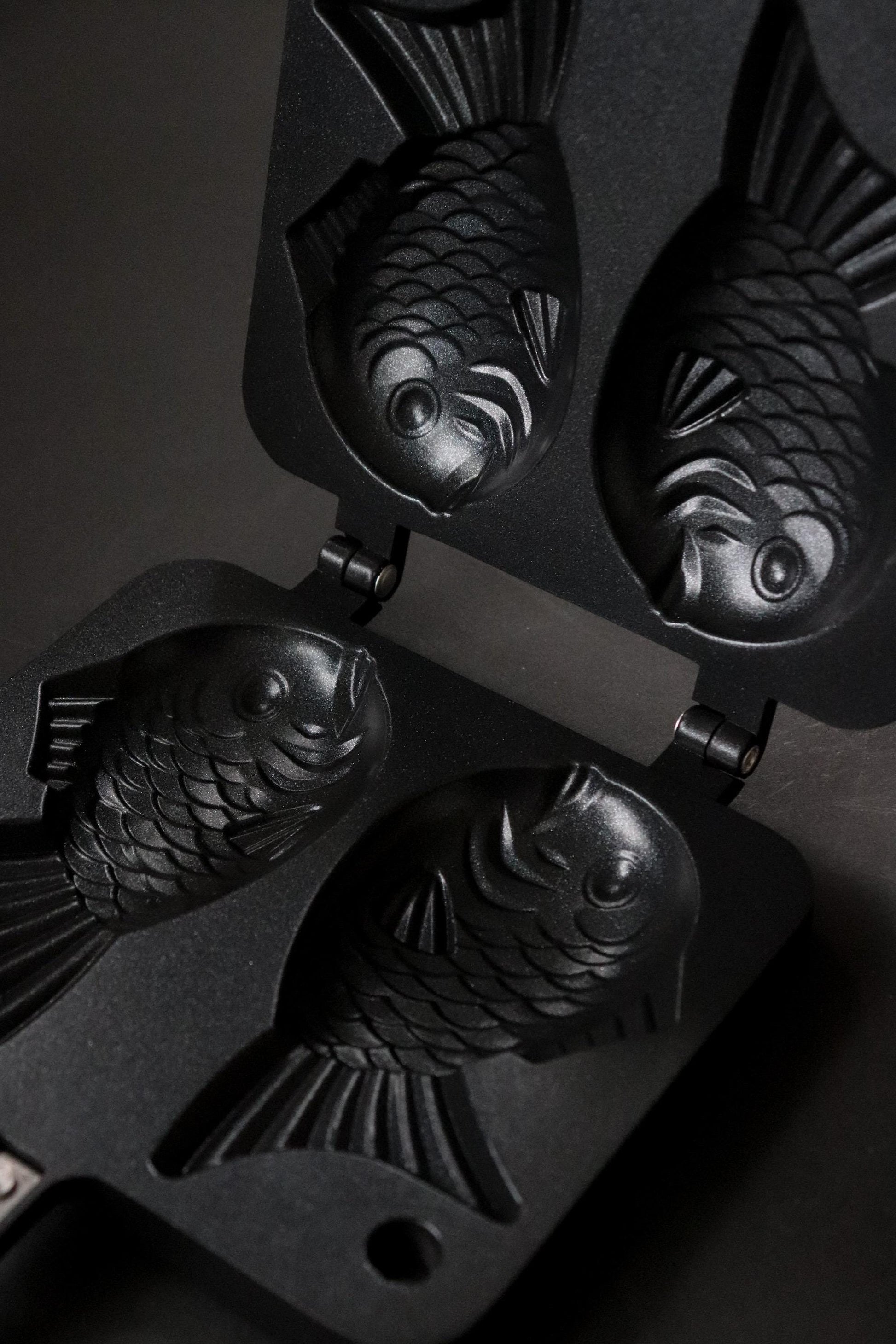 Japanese Taiyaki Pan for Gas Stove, Double Fish-Shaped Cake Maker, Nonstick Aluminum Mold, Japanese Street Food Cooking Tool