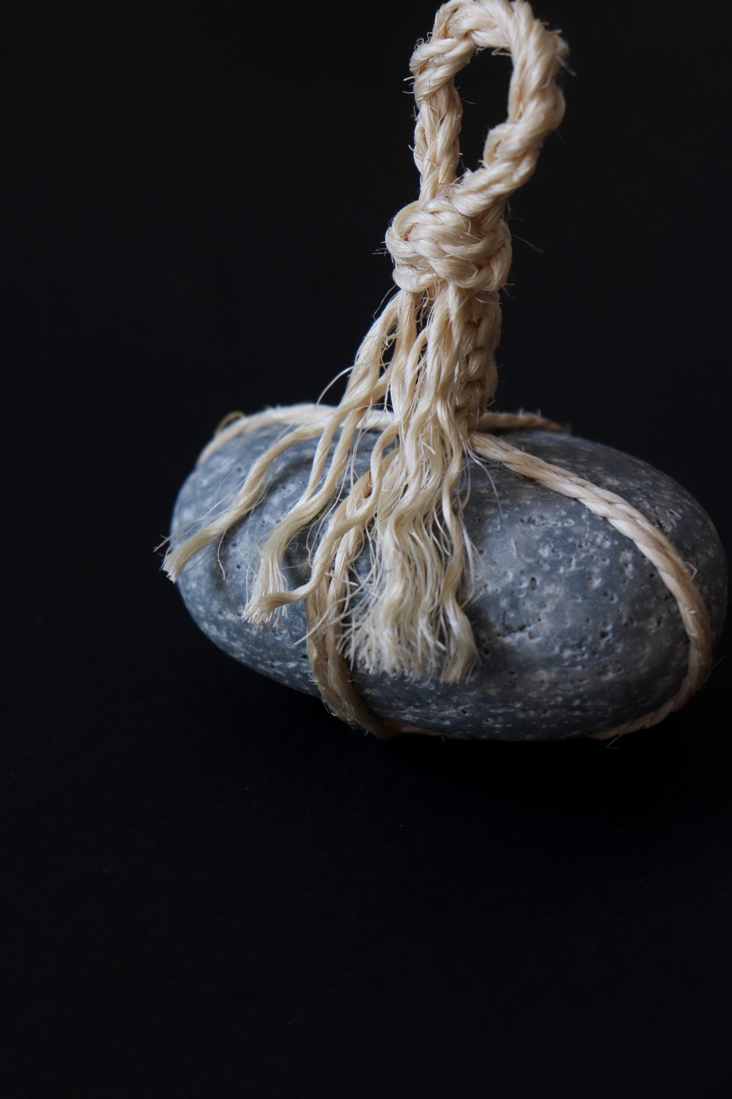 Japanese Sekimori Stone with Sisal Rope | Niigata Natural Stone Garden Marker | Wabi Sabi Entryway Decor