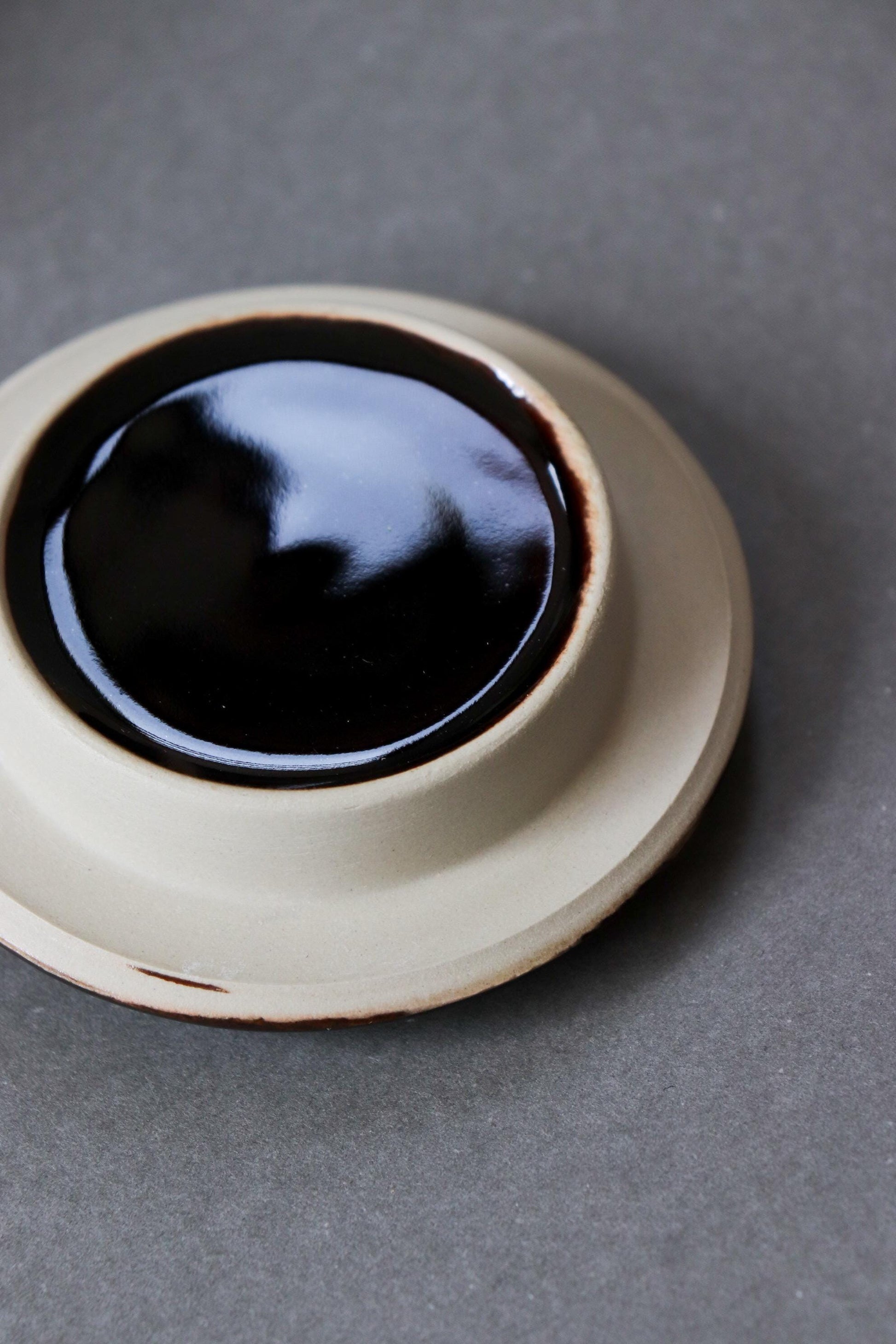 Japanese Mino Ware Lidded Storage Jar | Ceramic Miso Crock | Garlic Keeper | Pickle Jar | Kitchen Canister | Made in Japan