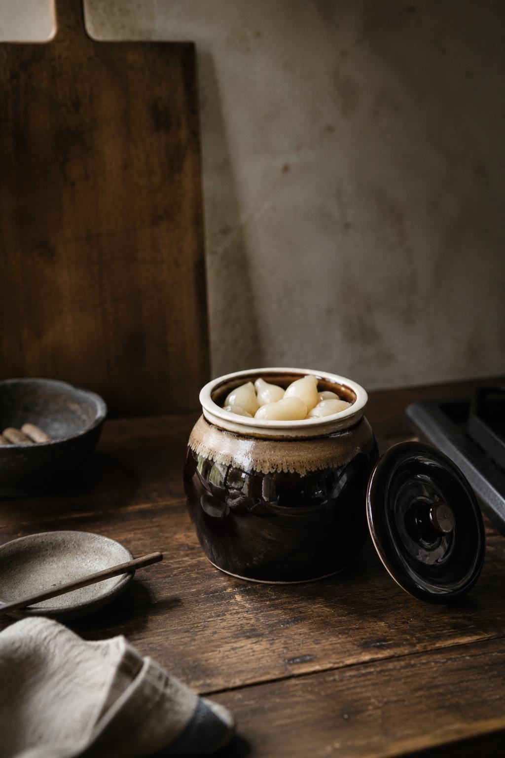 Japanese Mino Ware Lidded Storage Jar | Ceramic Miso Crock | Garlic Keeper | Pickle Jar | Kitchen Canister | Made in Japan
