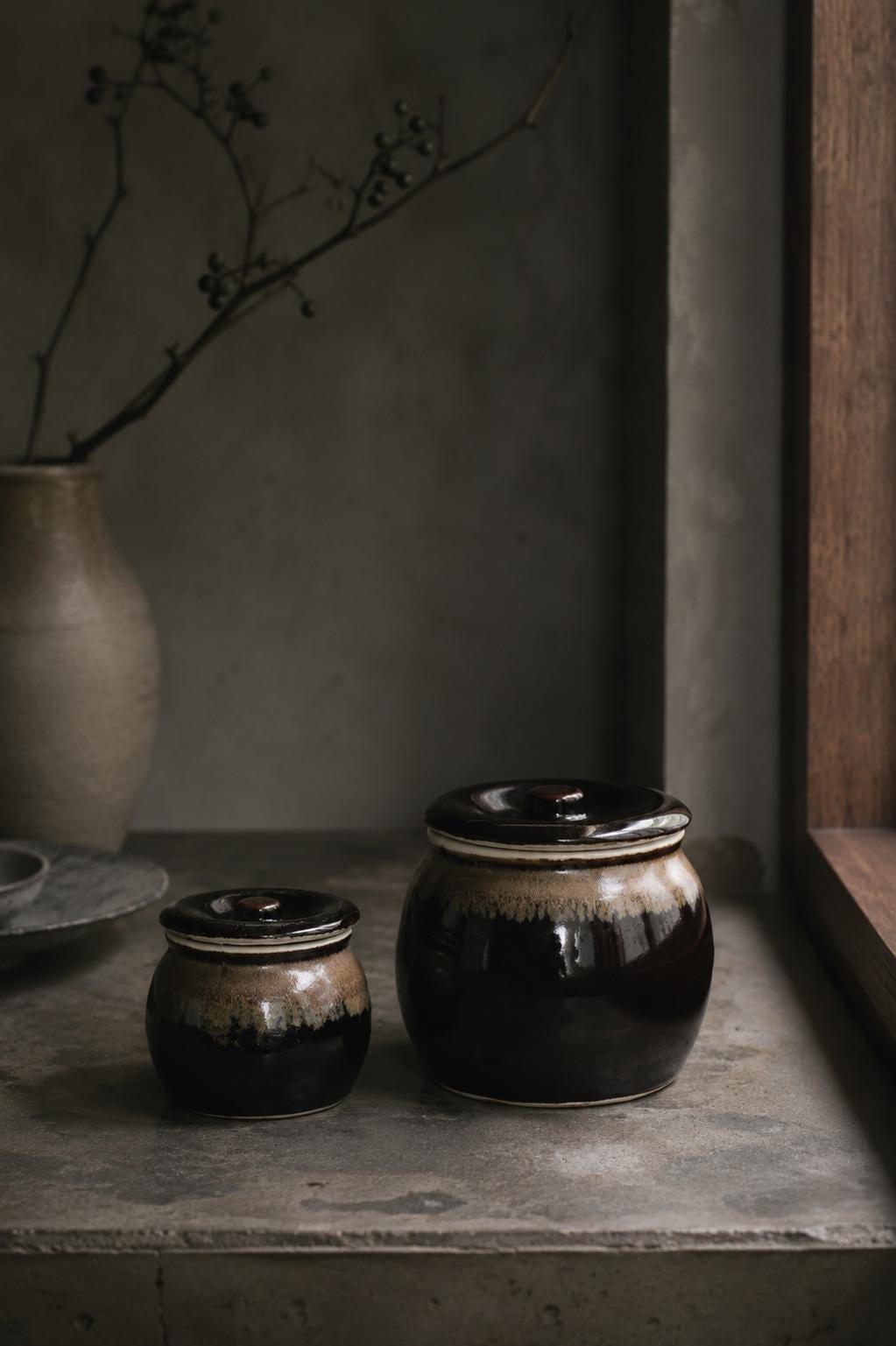 Japanese Mino Ware Lidded Storage Jar | Ceramic Miso Crock | Garlic Keeper | Pickle Jar | Kitchen Canister | Made in Japan