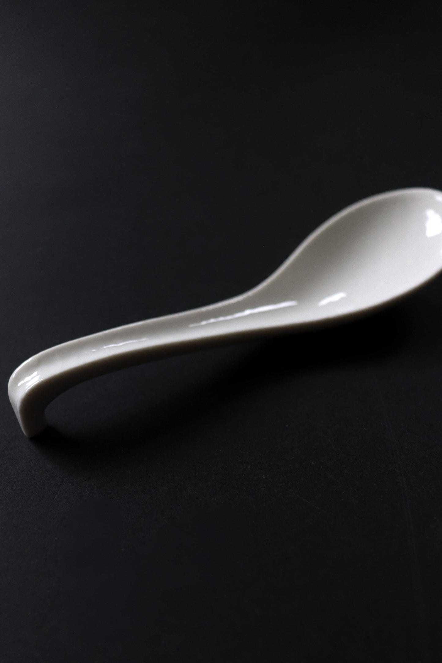 Japanese Mino Ware Ceramic Soup Spoon, Kohiki White Renge Spoon, Ramen and Hot Pot Spoon, Made in Japan