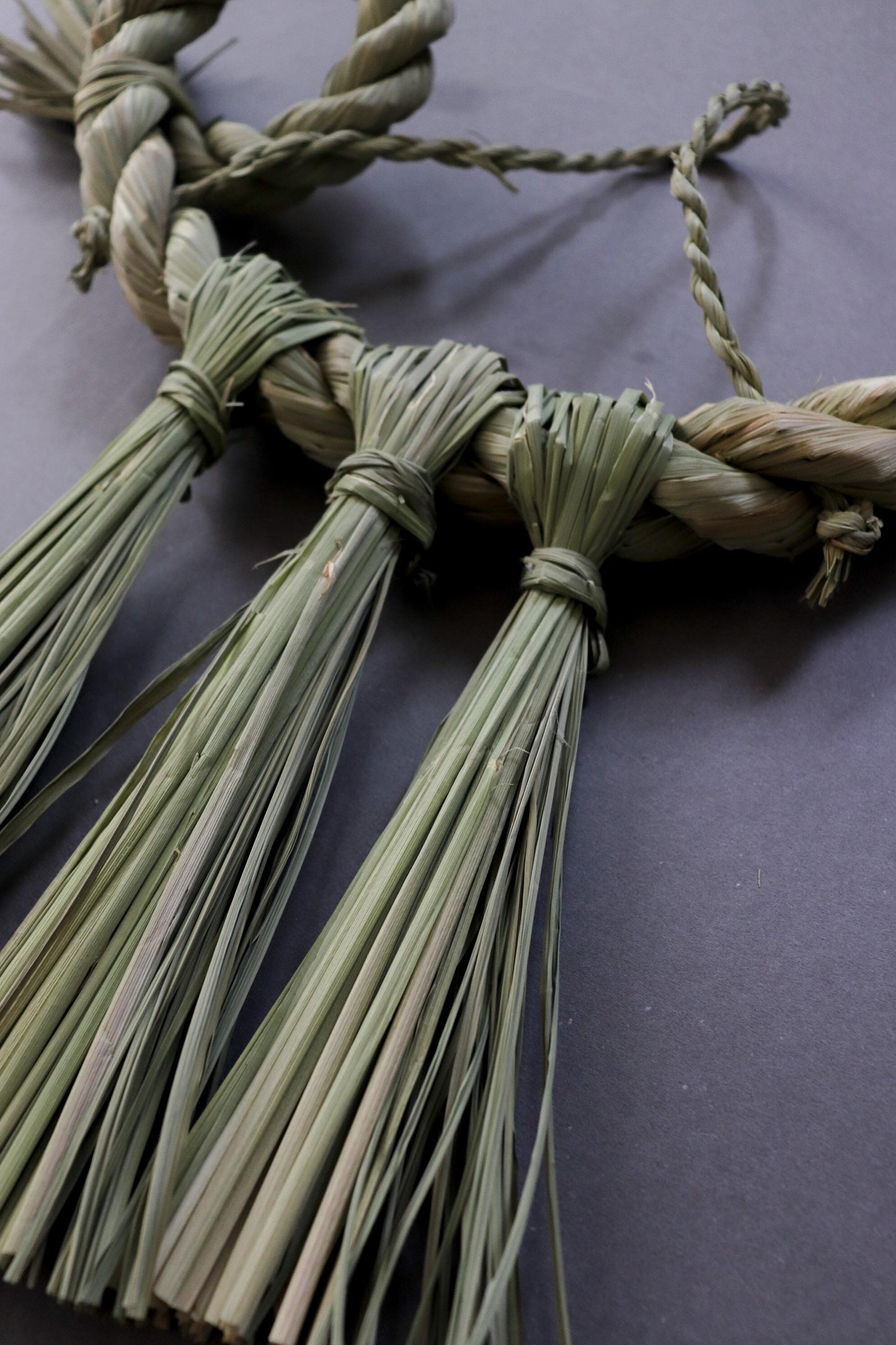 Japanese Shimenawa Wall Hanging, Handmade Iwami Sacred Rice Straw Wreath, Modern Japanese Decor, Protective Home Blessing, Made in Japan