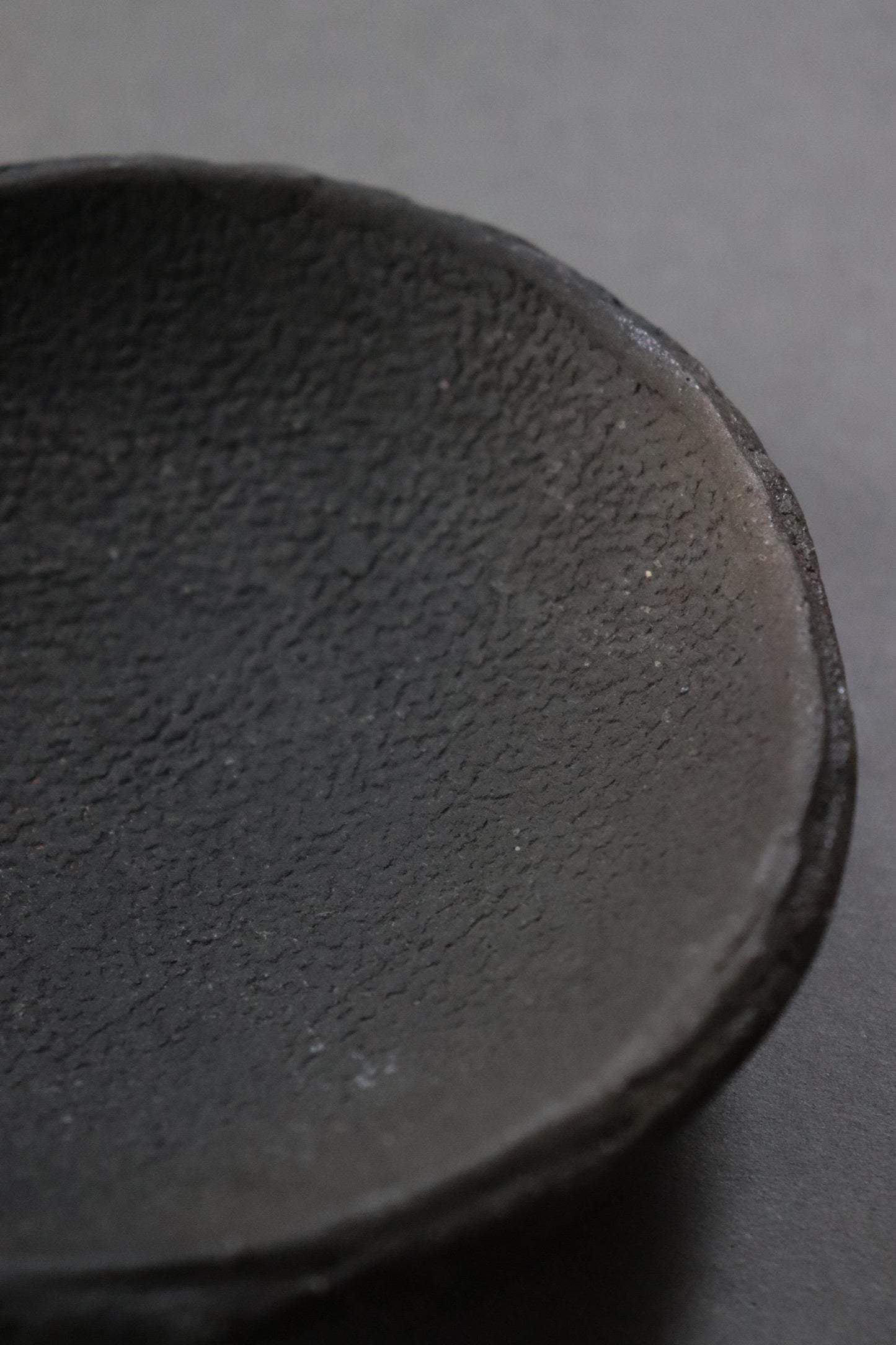 Shigaraki Ring Dish, Japanese Footed Trinket Dish, Small Ceramic Catchall Bowl, Handmade Stoneware Plate, Made in Japan