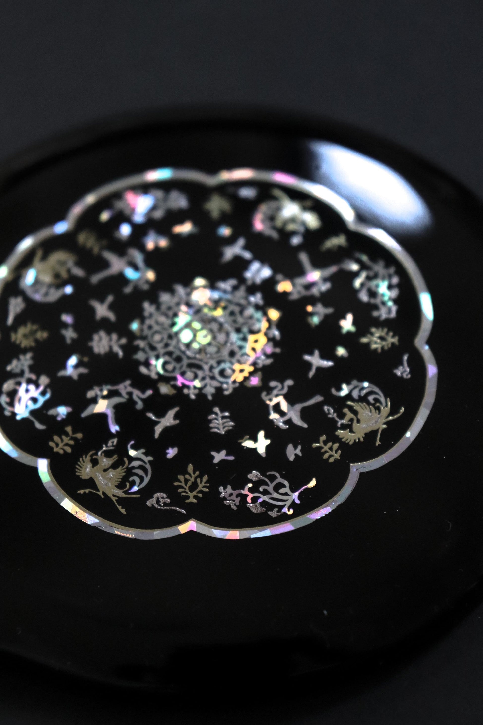 Vintage Japanese Raden Lacquer Hand Mirror with Box – Yamanaka Lacquerware, Mother of Pearl Vanity Mirror, Traditional Japanese Craft