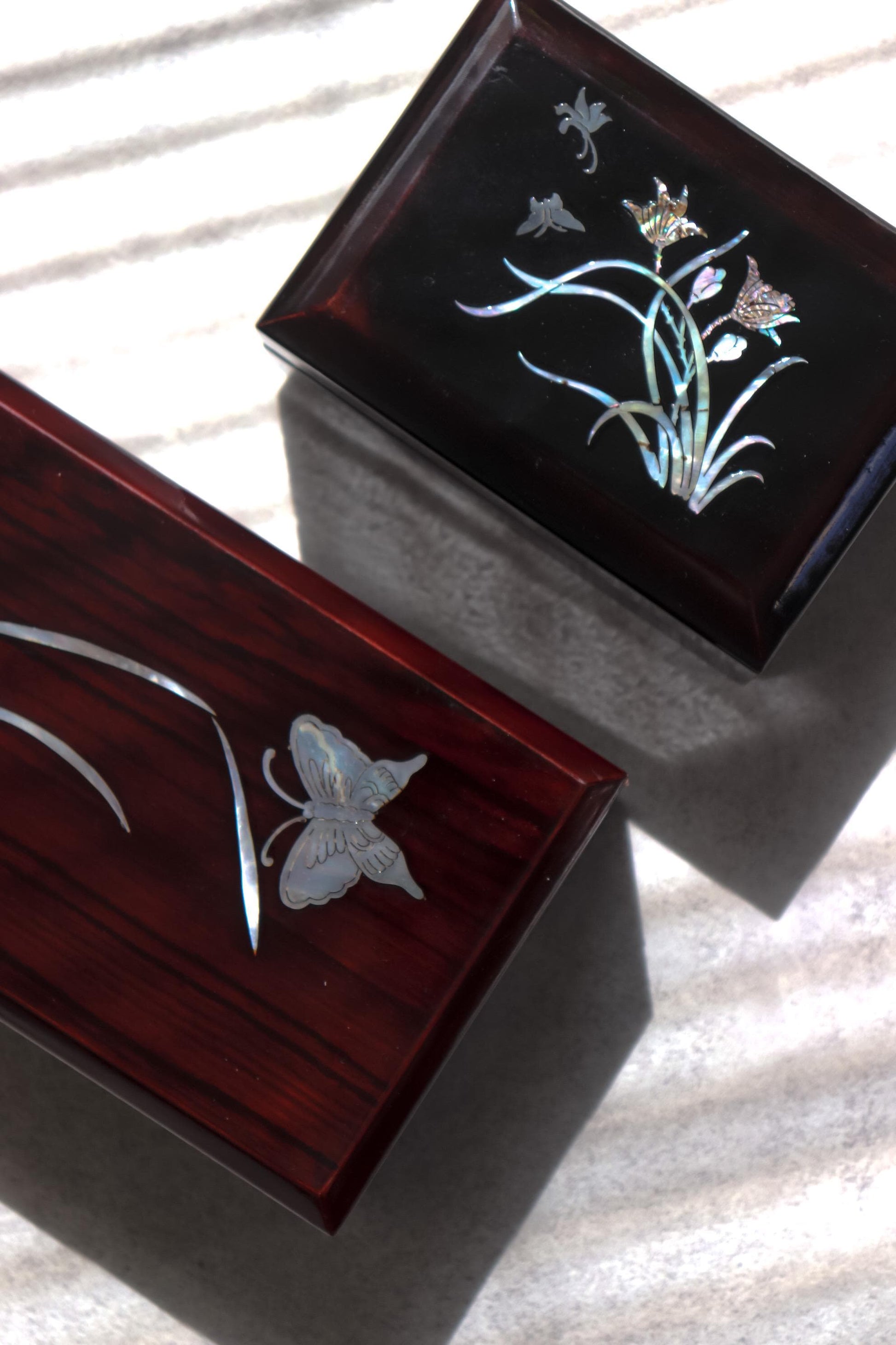 Vintage Raden Lacquer Keepsake Box – Mother of Pearl Storage Box, Large Jewelry Box, Decorative Lacquer Box, Vintage Collectible