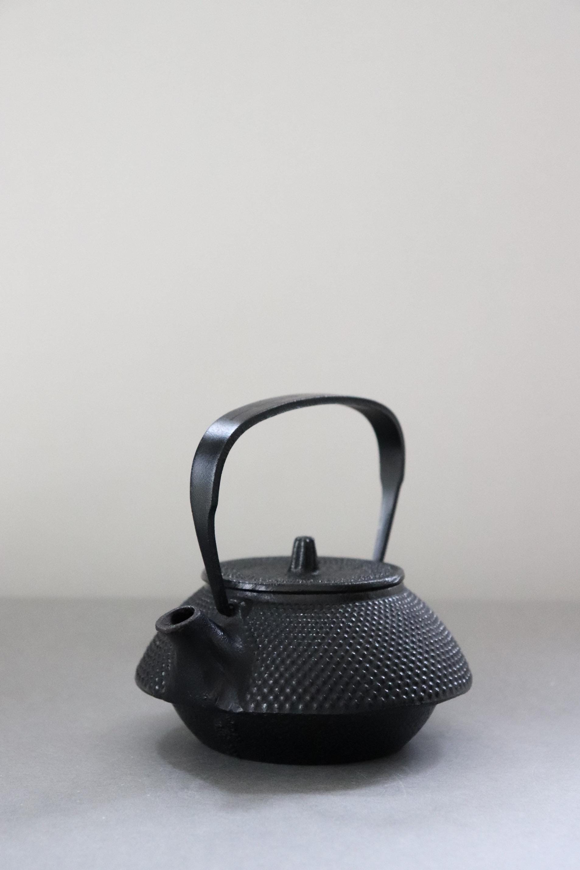 Vintage Nambu Tekki Cast Iron Teapot by Sangendo with Tea Infuser, Japanese Tetsubin Style Teapot, Unused Tea Kettle, Wabi Sabi Decor