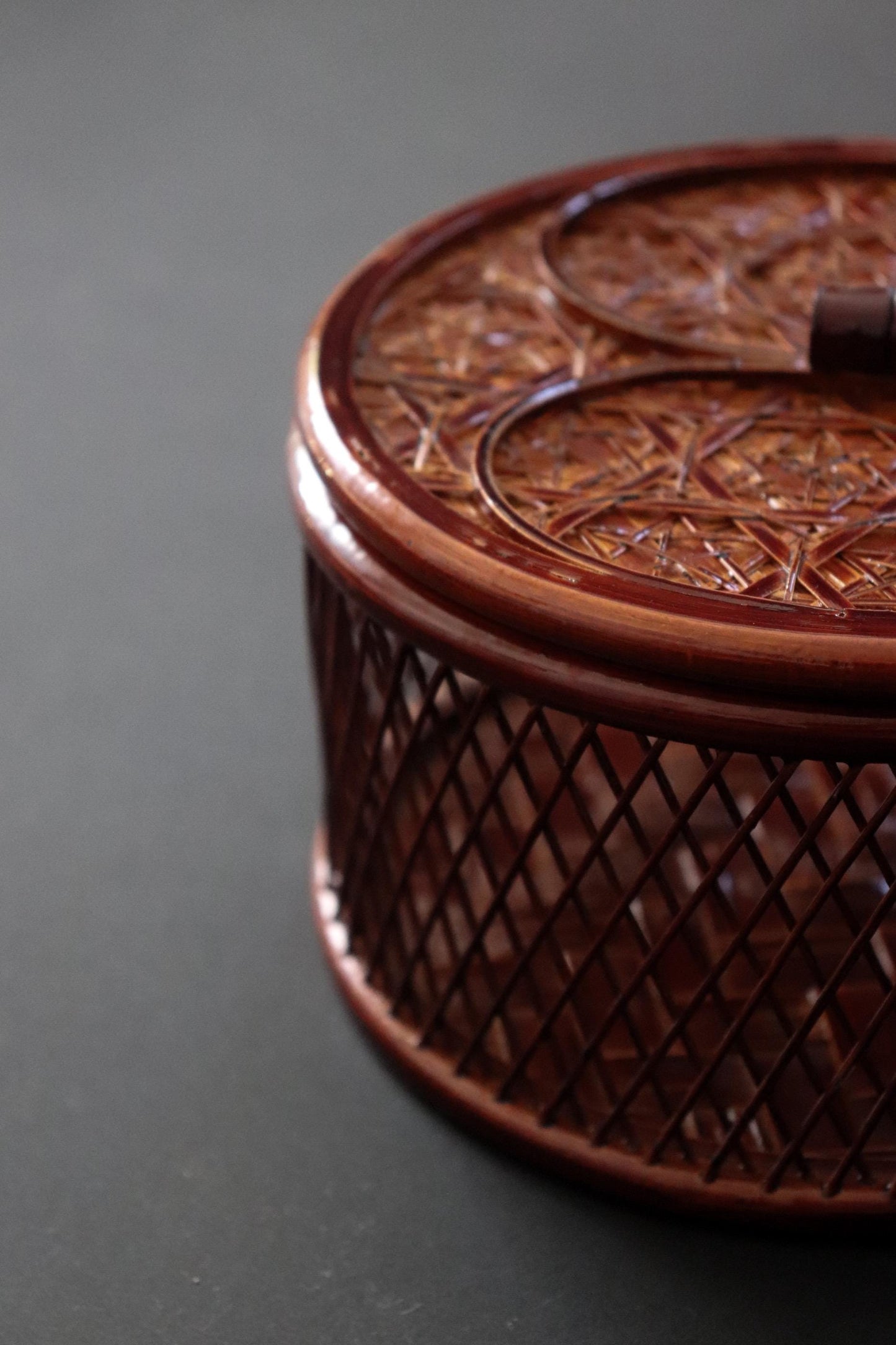 Vintage Japanese Bamboo Sweet Box, Yufu Oita Bamboo Craft, Lacquered Woven Basket with Lid, Traditional Kashiki, Made in Japan