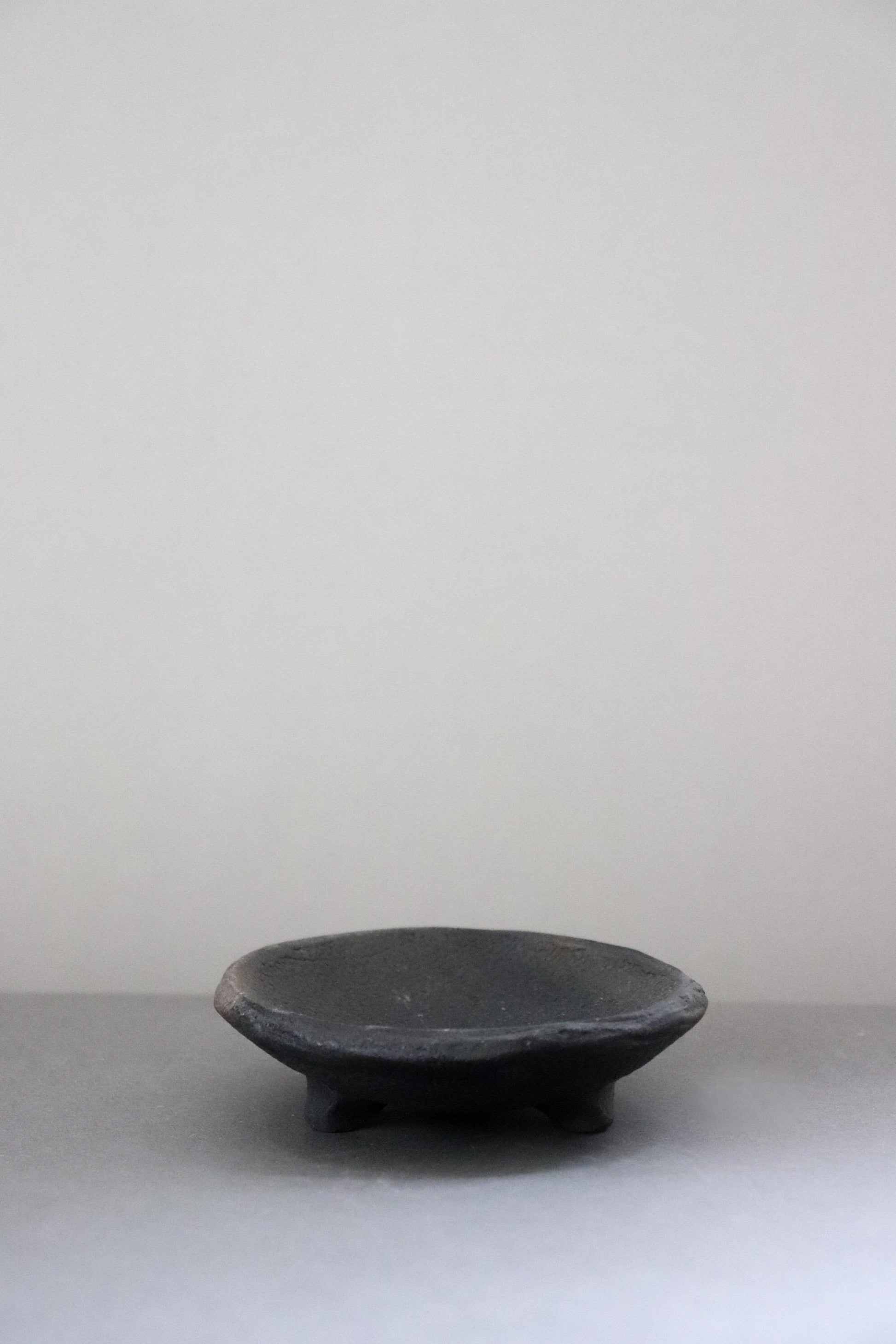 Shigaraki Ring Dish, Japanese Footed Trinket Dish, Small Ceramic Catchall Bowl, Handmade Stoneware Plate, Made in Japan