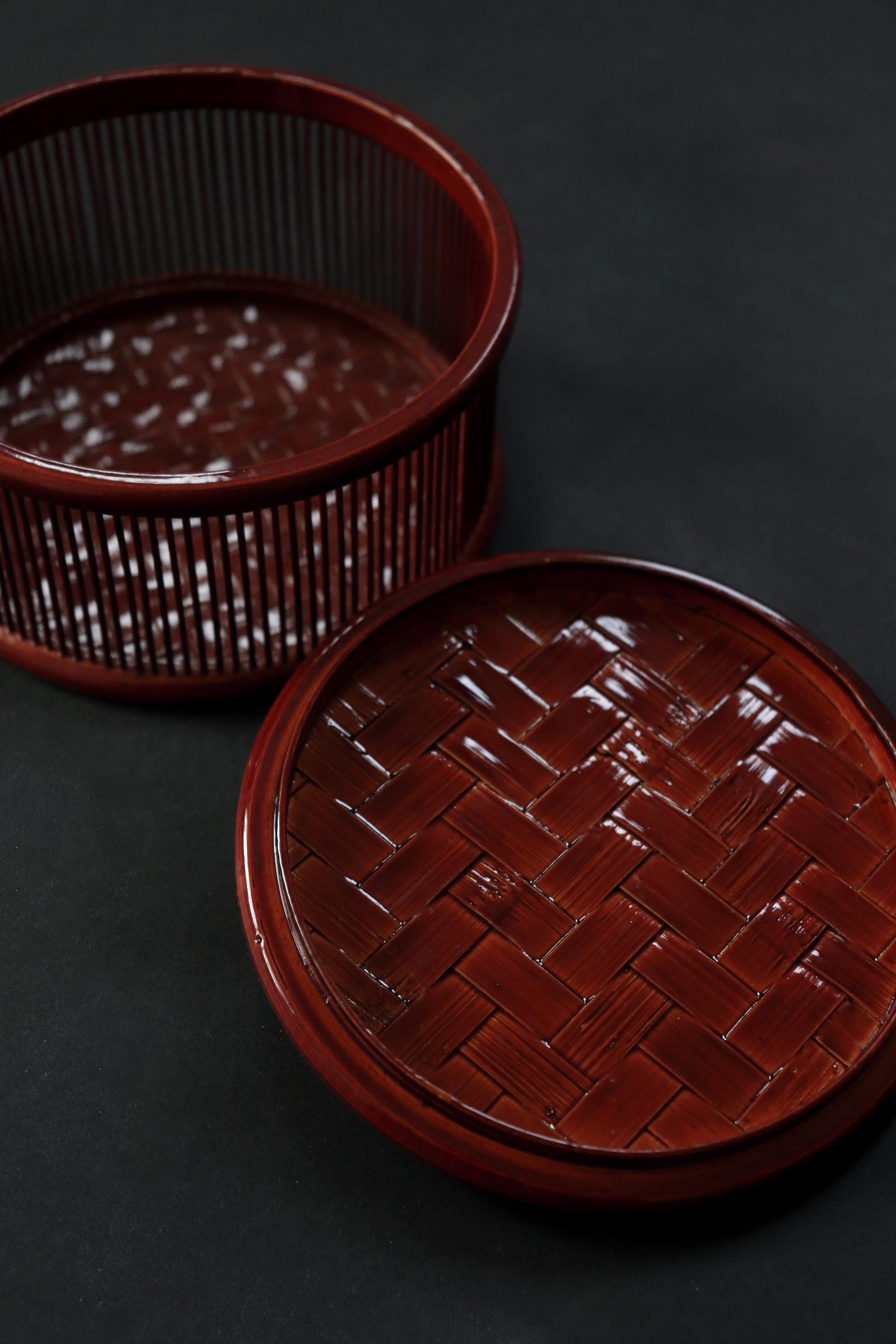 Vintage Japanese Bamboo Sweet Box, Yufu Oita Bamboo Craft, Small Lacquered Woven Basket with Lid, Traditional Kashiki, Made in Japan