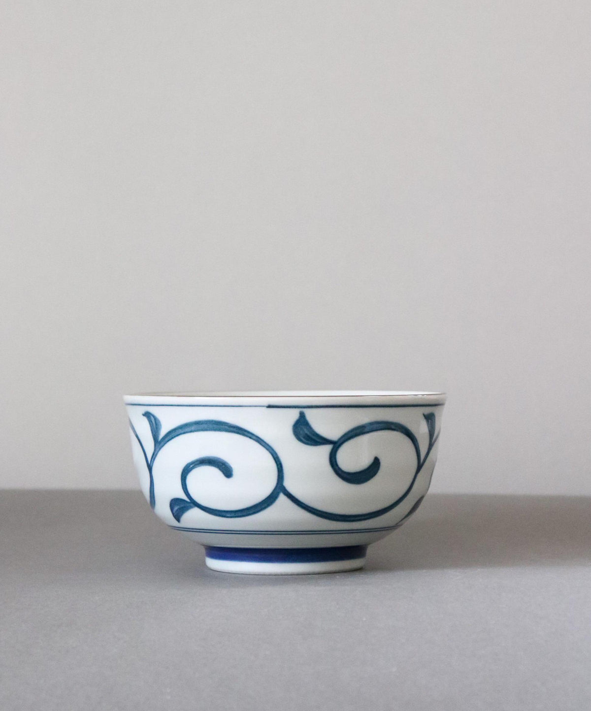 Japanese Mino Ware Small Donburi Bowl, Blue & White Karakusa Rice Bowl, Udon Soba Soup Bowl, Made in Japan