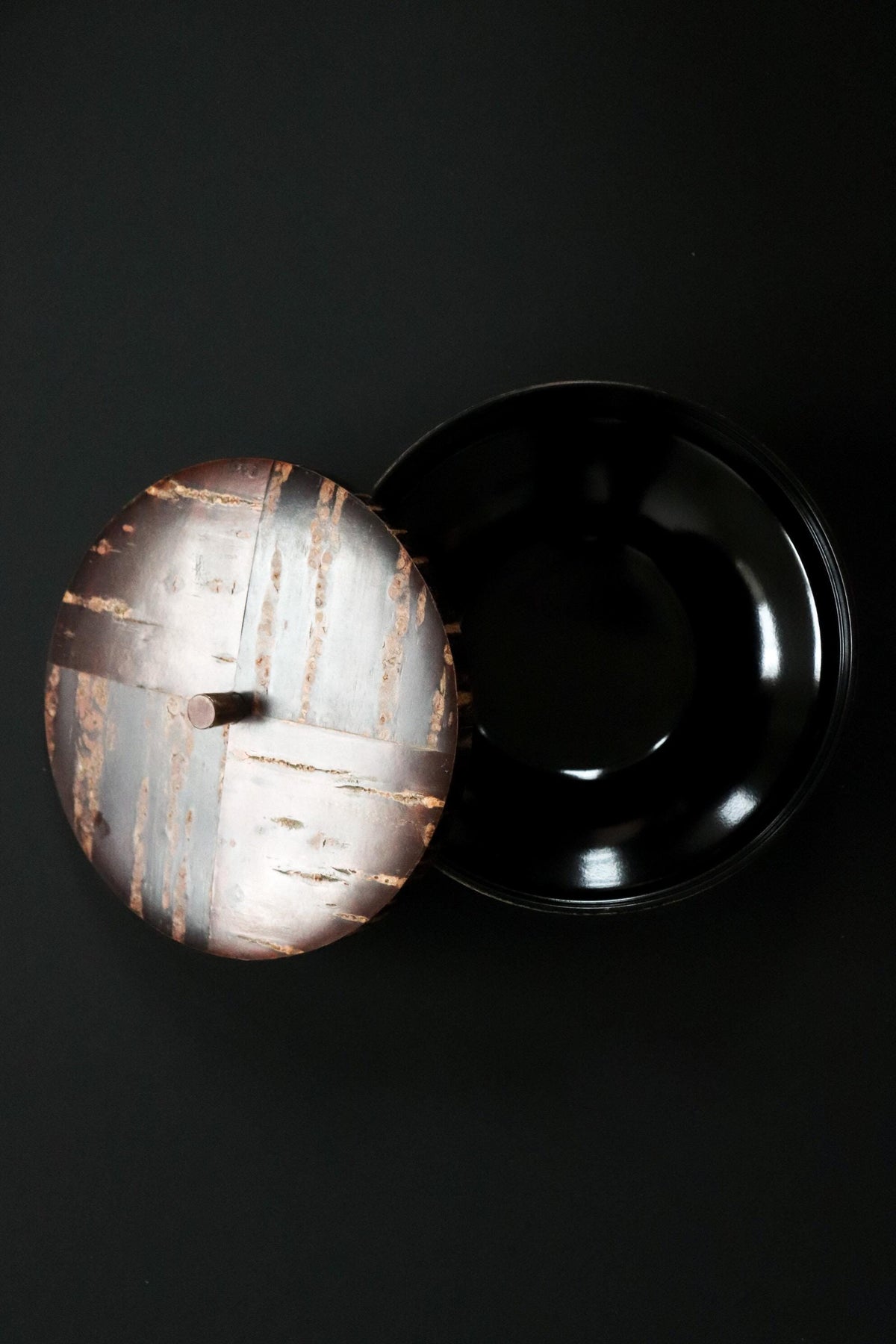 Vintage Japanese Kabazaiku Lidded Sweet Box, Akita Cherry Bark Craft, Geometric Kashi-ki 18.5cm