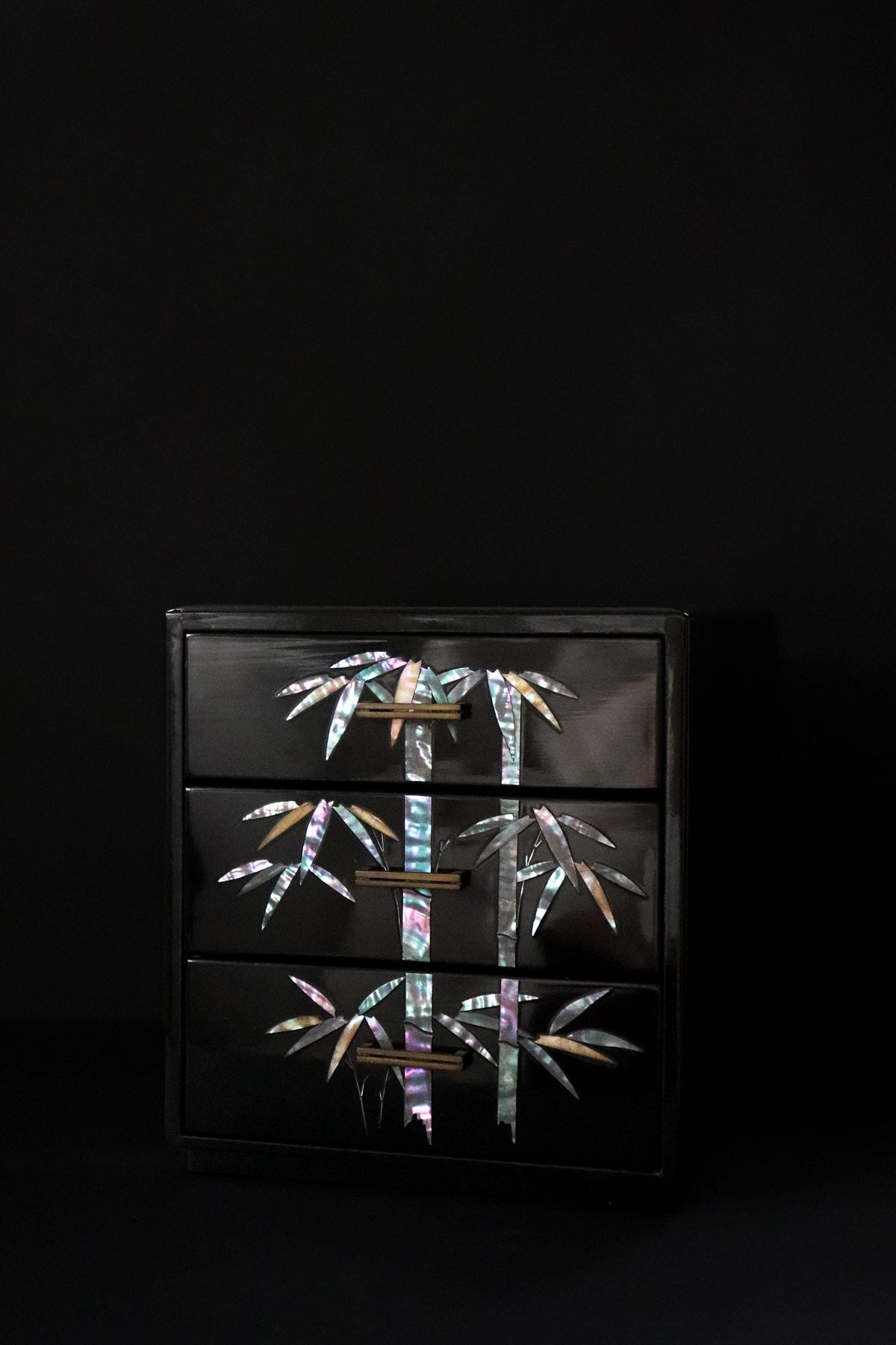 Vintage Japanese Raden Lacquer 3-Drawer Chest, Mother of Pearl Inlay Bamboo Tansu, Black Lacquerware Jewelry Storage Box