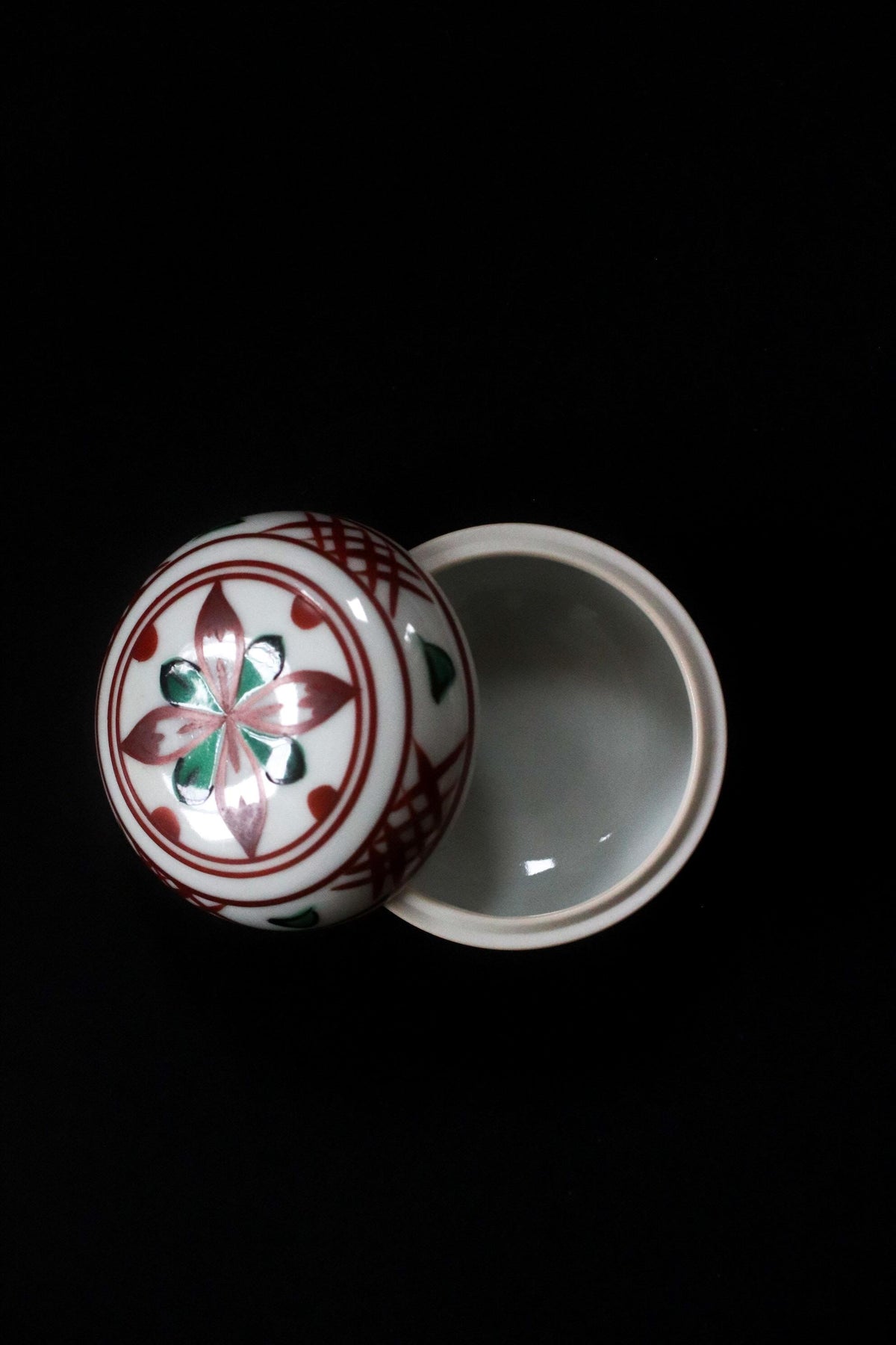 Vintage Japanese Kogo Incense Container, Hand-Painted Porcelain Lidded Box, Red and Green Floral Design, Signed, Original Wood Box