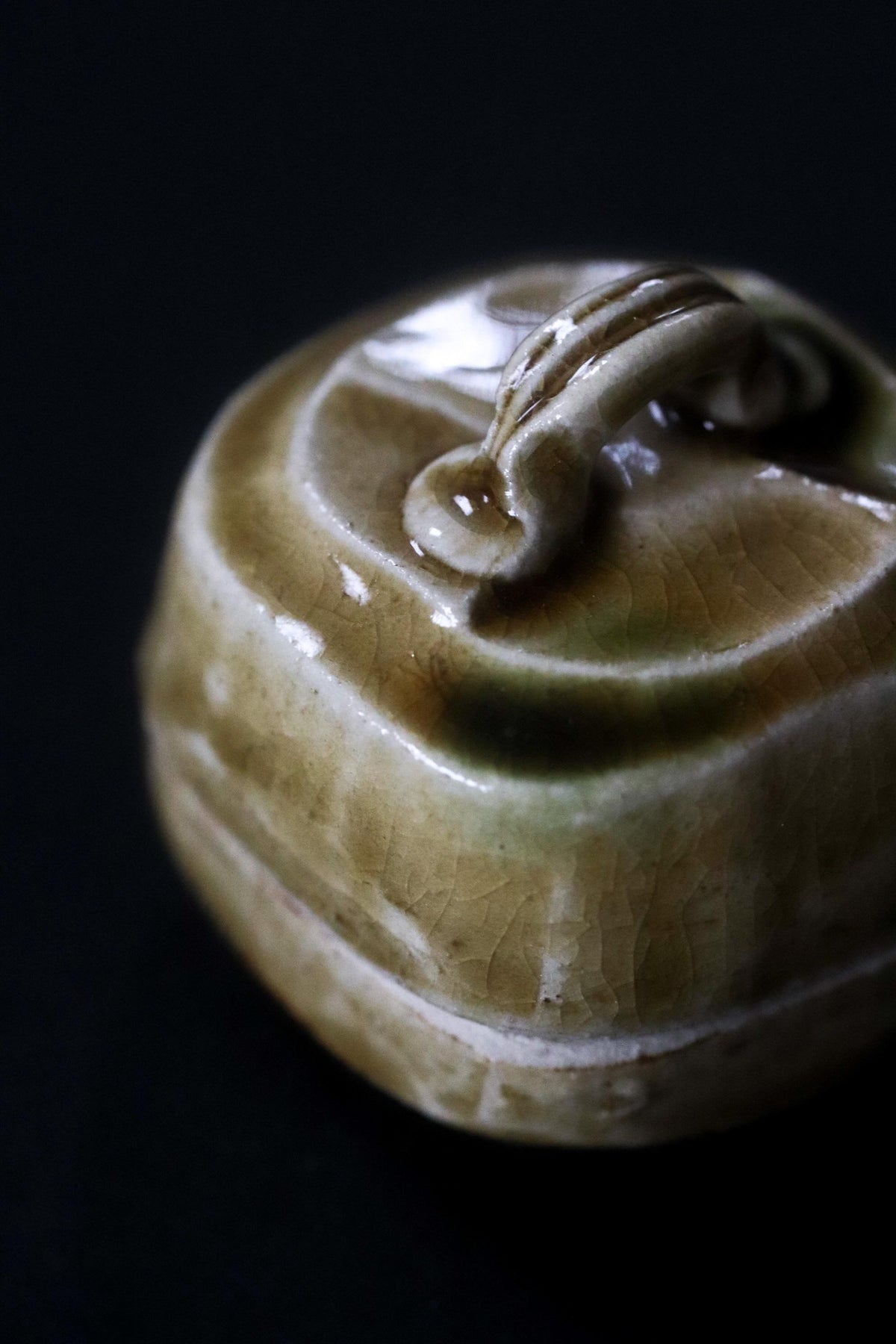 Vintage Japanese Ceramic Kogo Incense Container | Sculptural Tea Ceremony Box | Original Wooden Box