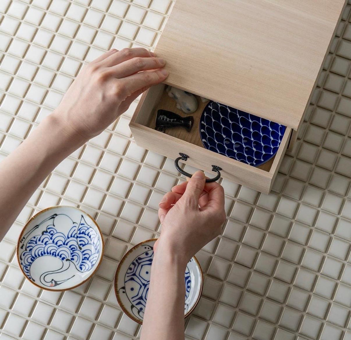 Japanese Matcha Storage Box, Paulownia Wood Tea Utensil Organizer, Kiribako Drawer Box, Chawan Chasen Storage, Made in Japan