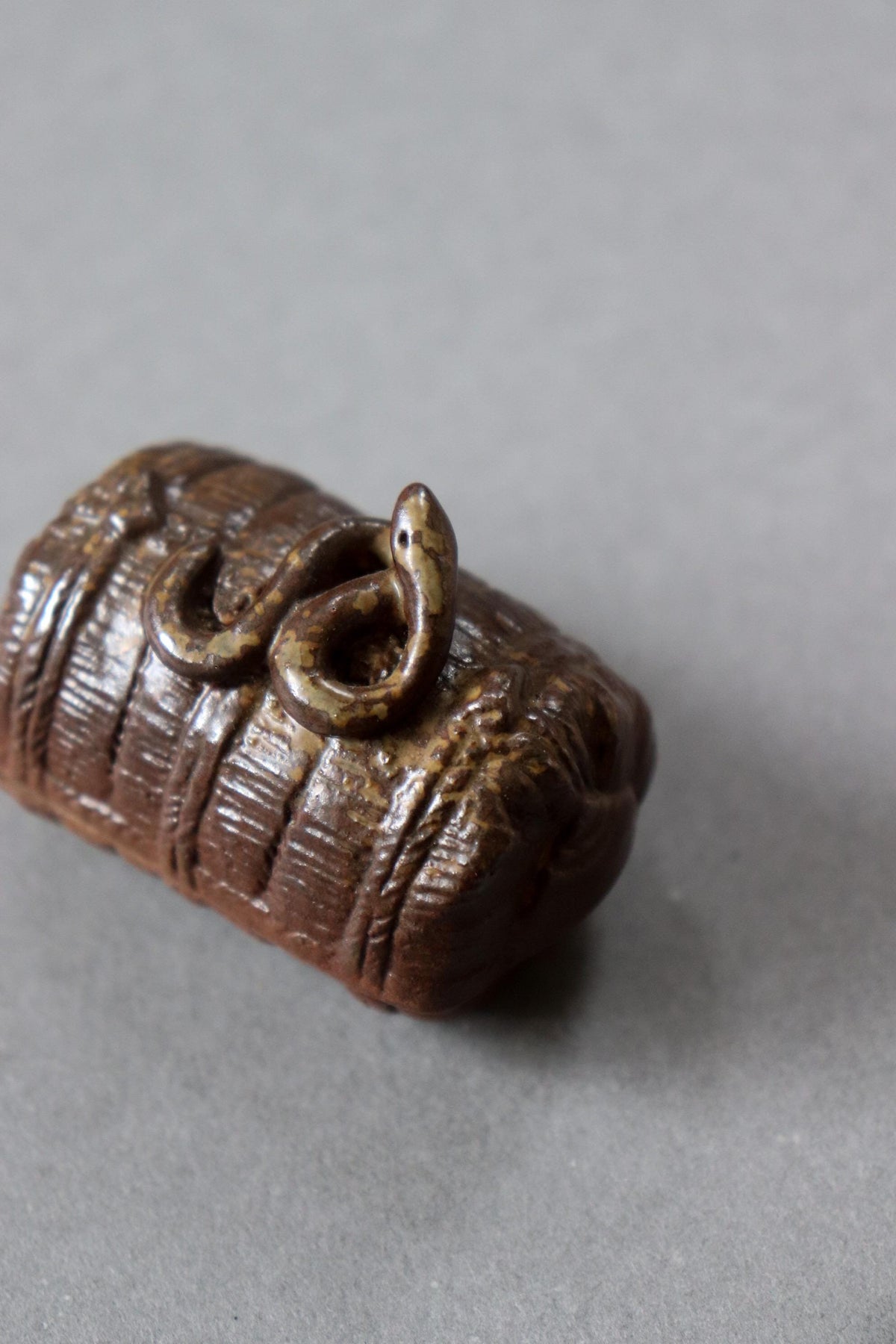 Vintage Japanese Snake Kogo, Ise Banko Ware, Zodiac Snake Ceramic Incense Container, Tea Ceremony Object