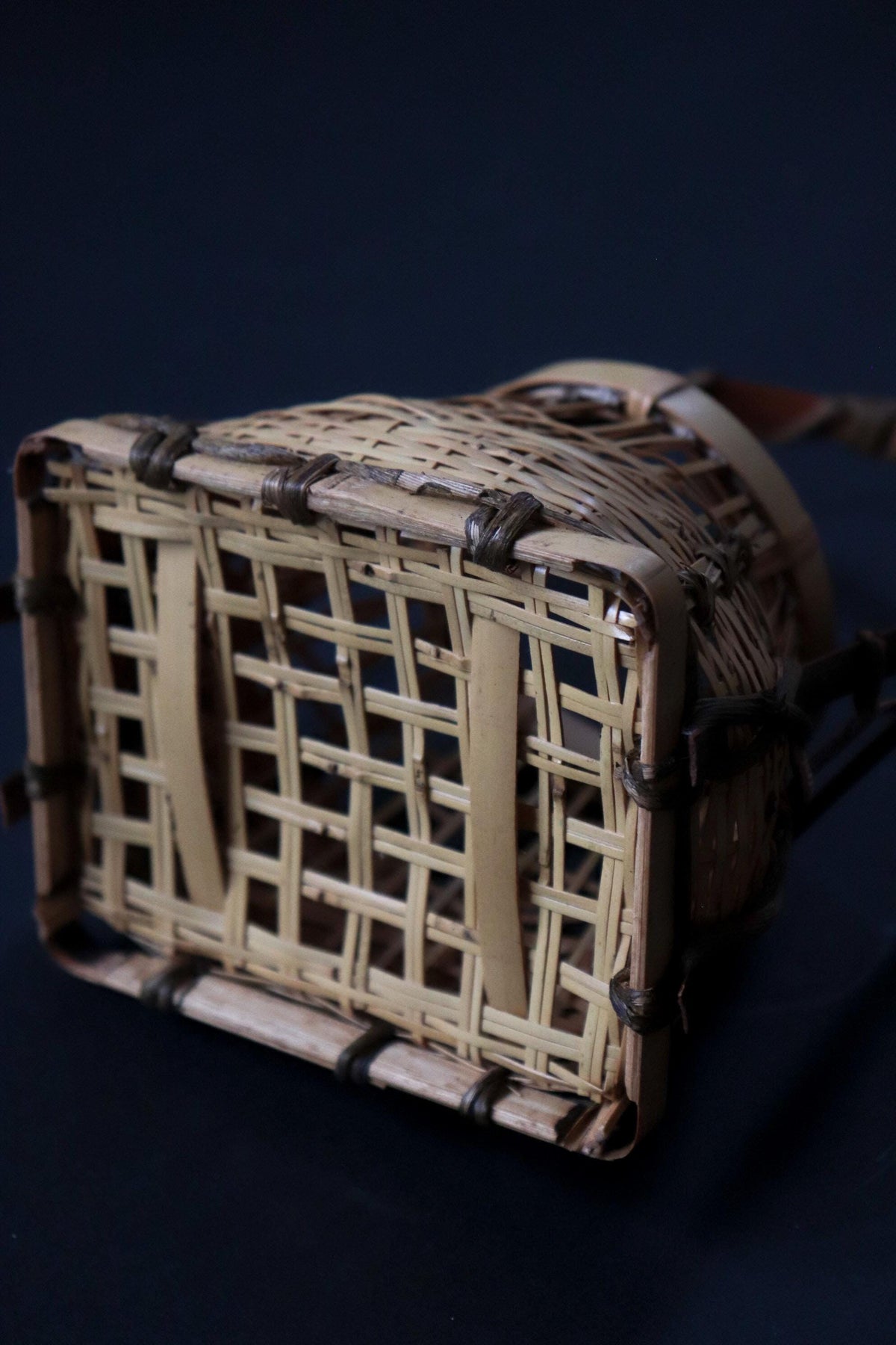 Vintage Japanese Bamboo Hanakago, Small Ikebana Flower Basket with Liner, Tea Ceremony Decor