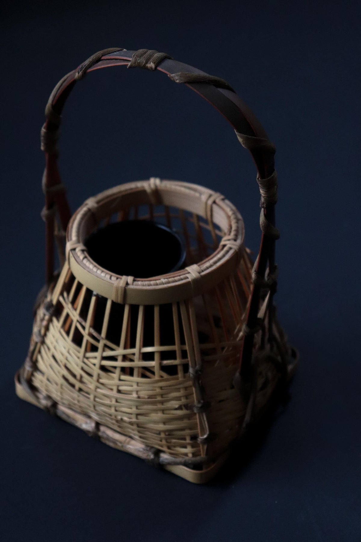 Vintage Japanese Bamboo Hanakago, Small Ikebana Flower Basket with Liner, Tea Ceremony Decor