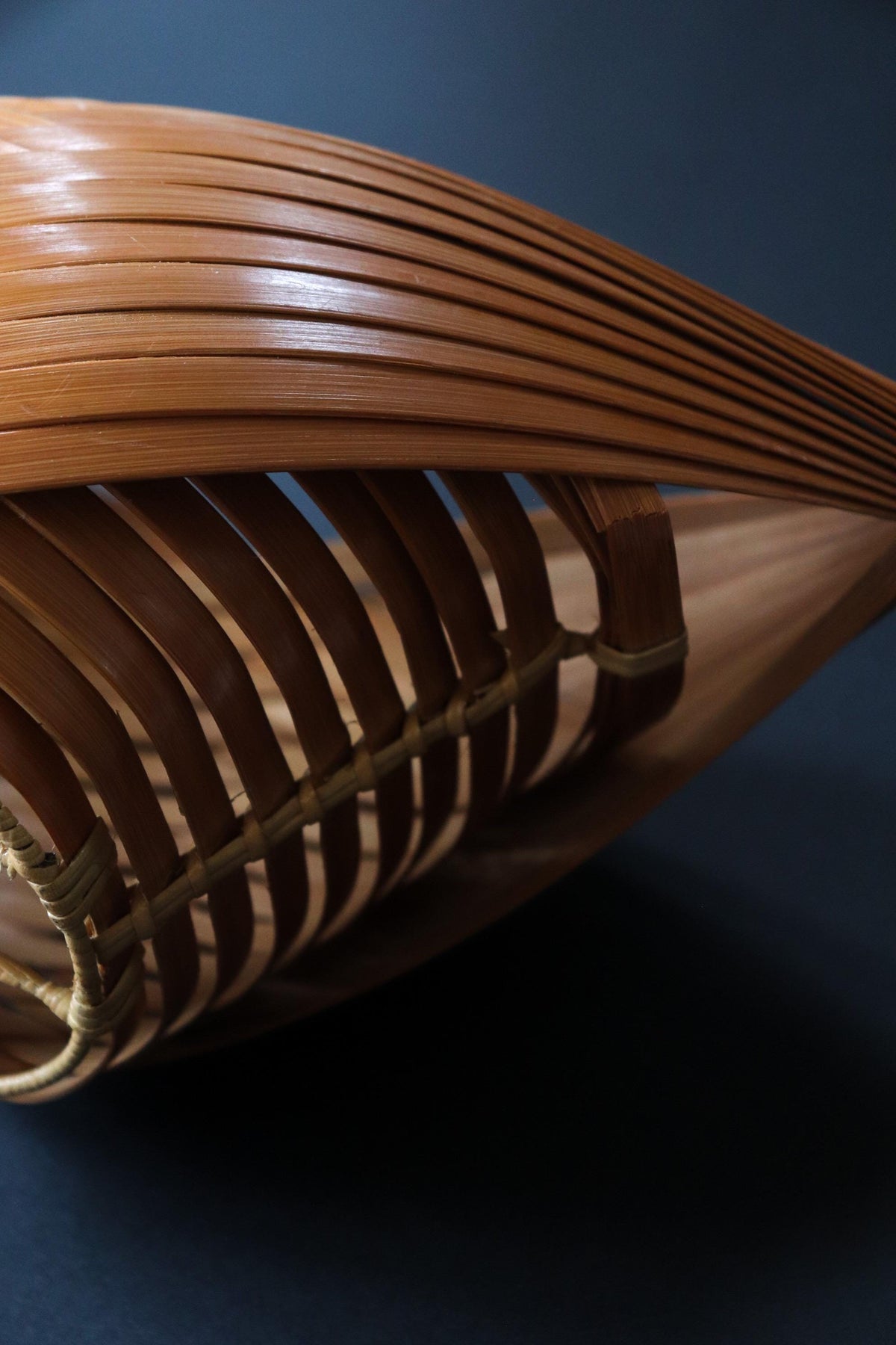 Vintage Japanese Bamboo Ikebana Basket, Sculptural Woven Flower Basket with Bamboo Insert Vase, 26cm
