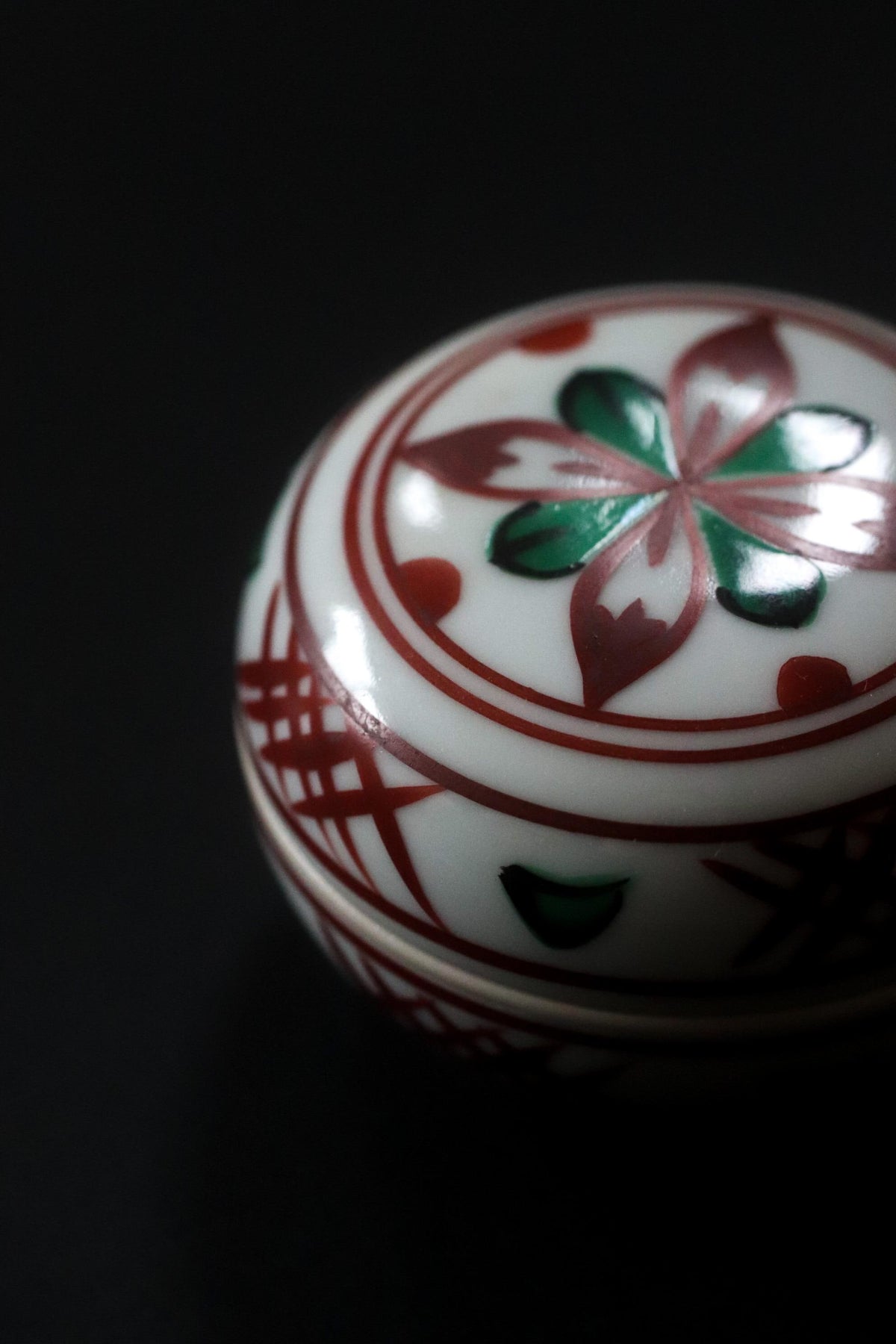 Vintage Japanese Kogo Incense Container, Hand-Painted Porcelain Lidded Box, Red and Green Floral Design, Signed, Original Wood Box