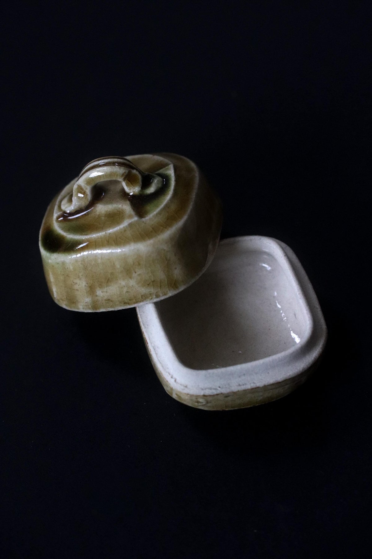Vintage Japanese Ceramic Kogo Incense Container | Sculptural Tea Ceremony Box | Original Wooden Box