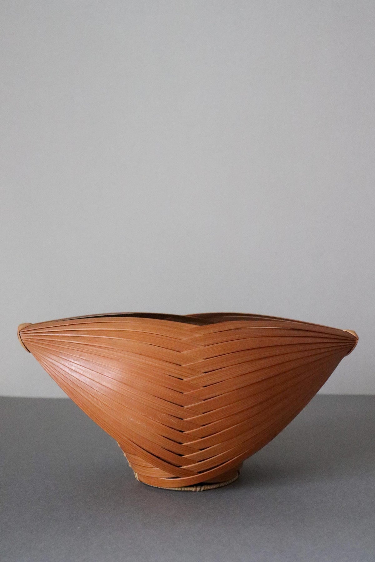 Vintage Japanese Bamboo Ikebana Basket, Sculptural Woven Flower Basket with Bamboo Insert Vase, 26cm
