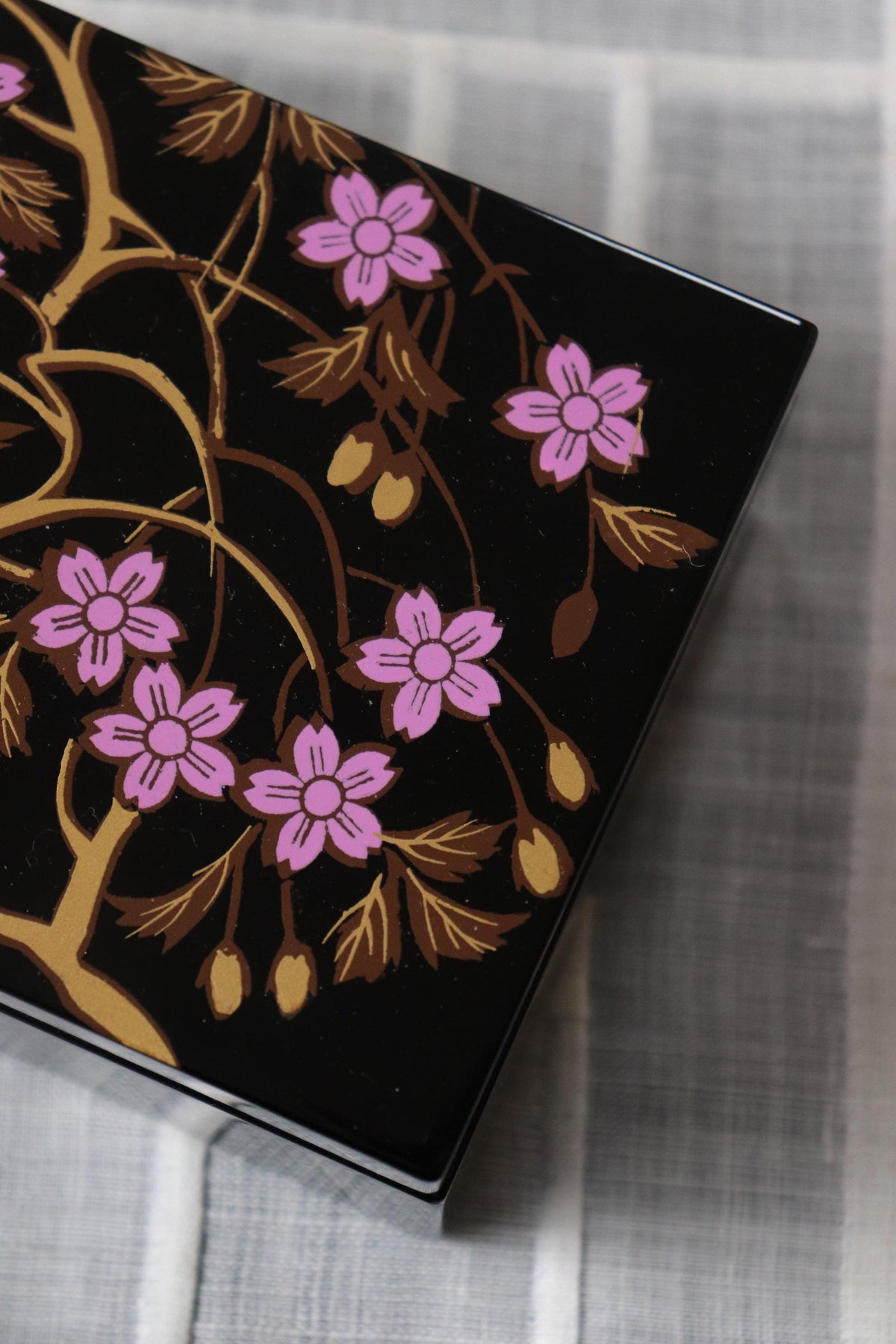 Vintage Takaoka Lacquerware Maki-e Box, Japanese Floral Lacquer Craft, Traditional Kogei, Original Box
