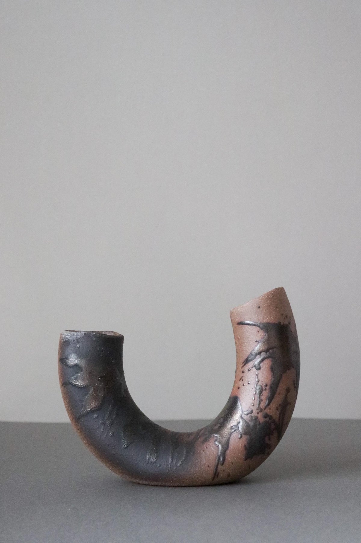 Vintage Japanese Banko Ware U-Shaped Ikebana Vase, Ryusei Kiln Yokkaichi, Sculptural Ceramic Vessel