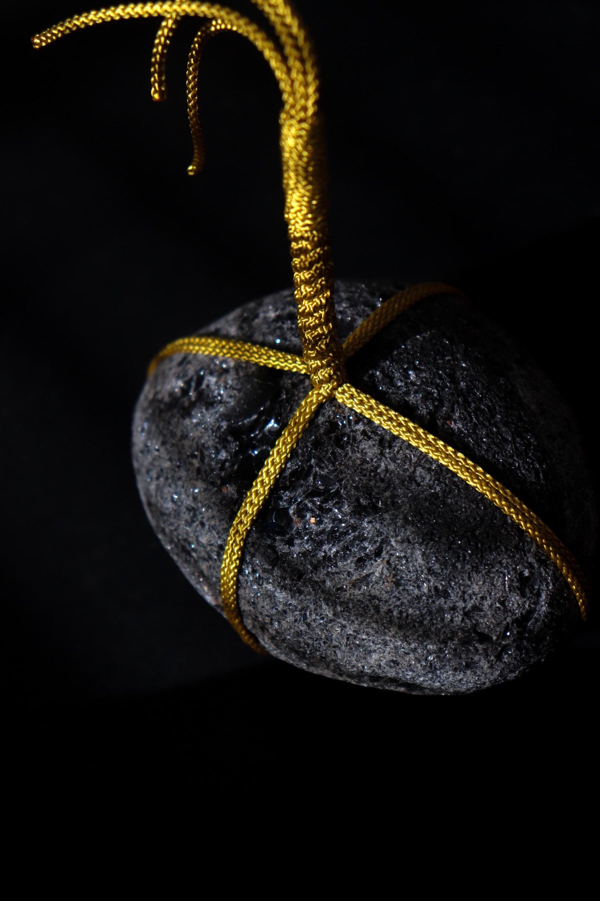 Japanese Sekimori Stone, Hokkaido Obsidian, Large 807g Volcanic Stone Object, Edo Cord, Wabi Sabi Sculpture, One of a Kind