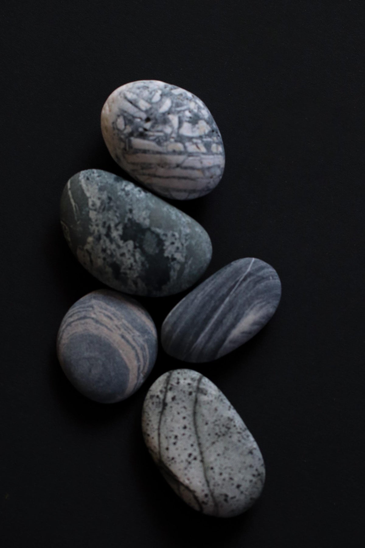 Silent Fragments — AFTER SUMMER (Box I) | Japanese Stone Art & Tsugaru Stones | Set of 5 Hand-Selected Natural Stones