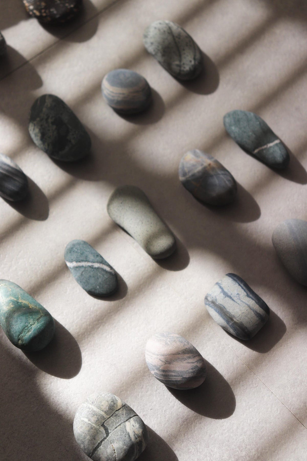 Silent Fragments — AFTER SUMMER (Box IV) | Japanese Stone Art & Tsugaru Stones | Set of 5 Hand-Selected Natural Stones