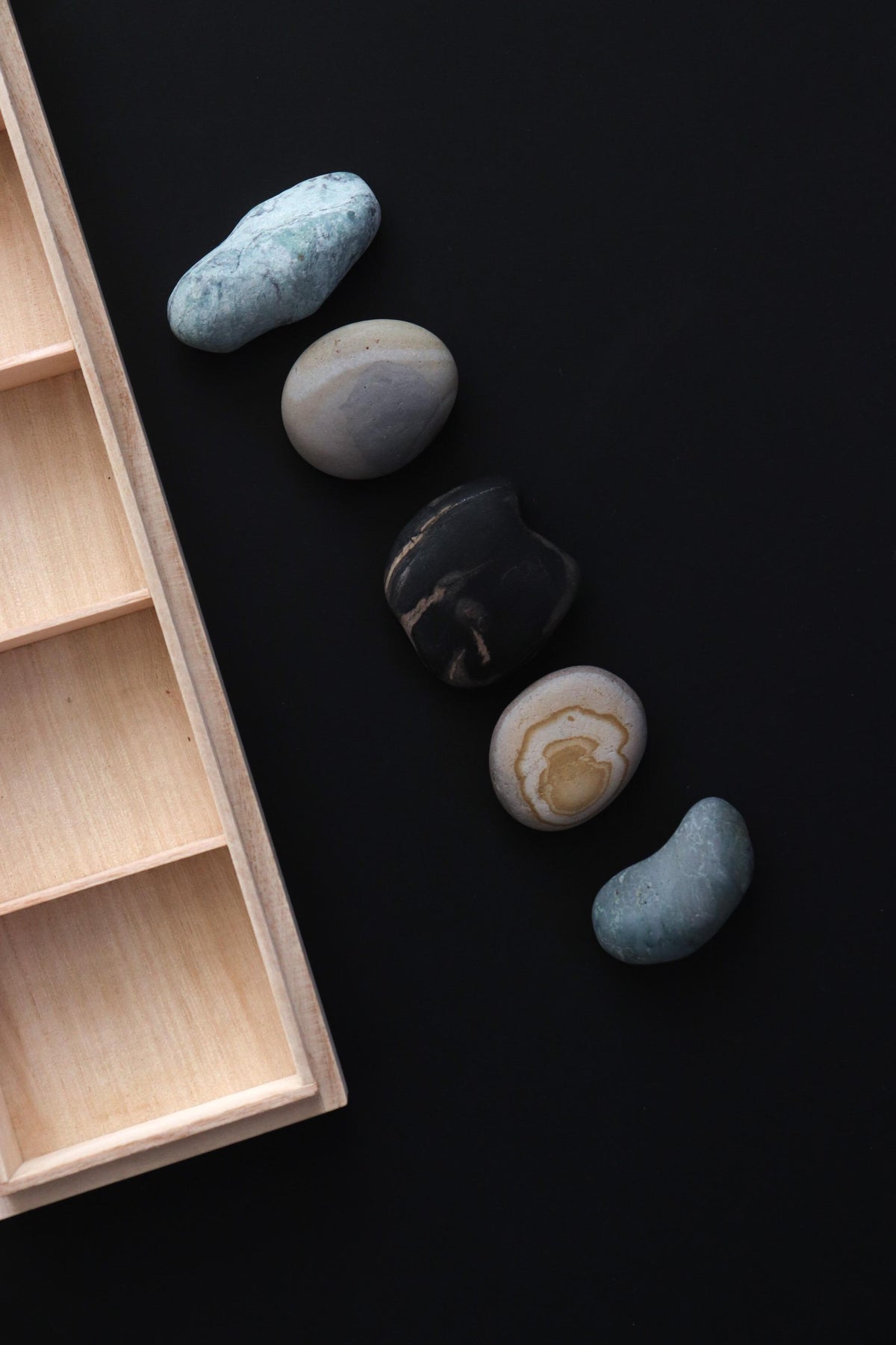 Silent Fragments — AFTER SUMMER (Box VI) | Japanese Stone Art & Large Tsugaru Stones | Set of 5 Hand-Selected Natural Stones