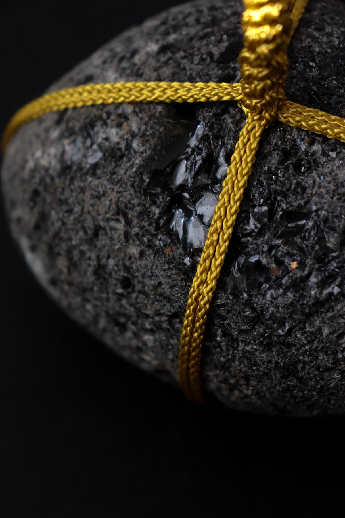 Japanese Sekimori Stone, Hokkaido Obsidian, Large 807g Volcanic Stone Object, Edo Cord, Wabi Sabi Sculpture, One of a Kind