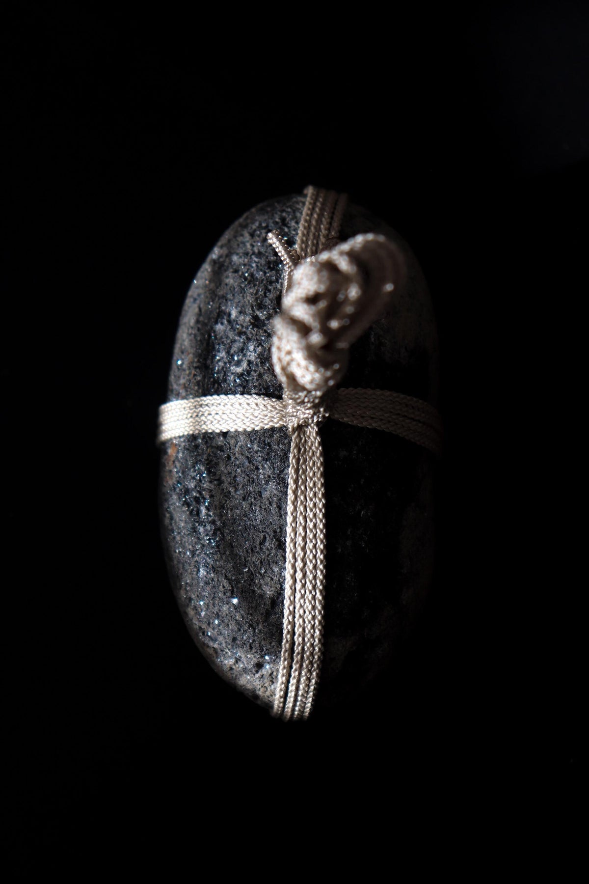 Japanese Sekimori Stone, Hokkaido Obsidian, Large 702g Natural Stone Object, Edo Cord, Wabi Sabi Sculpture, One of a Kind