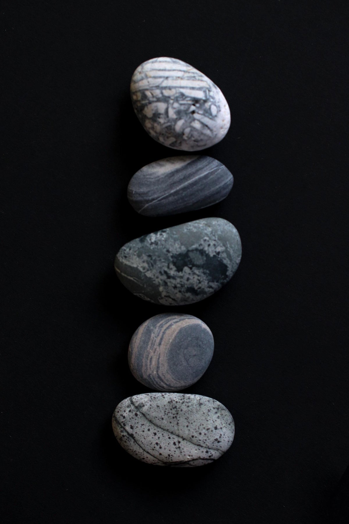 Silent Fragments — AFTER SUMMER (Box I) | Japanese Stone Art & Tsugaru Stones | Set of 5 Hand-Selected Natural Stones