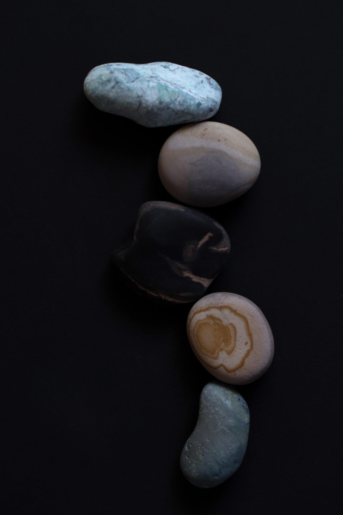 Silent Fragments — AFTER SUMMER (Box VI) | Japanese Stone Art & Large Tsugaru Stones | Set of 5 Hand-Selected Natural Stones
