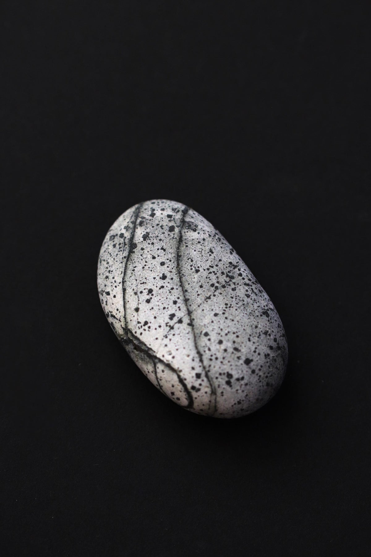 Silent Fragments — AFTER SUMMER (Box I) | Japanese Stone Art & Tsugaru Stones | Set of 5 Hand-Selected Natural Stones