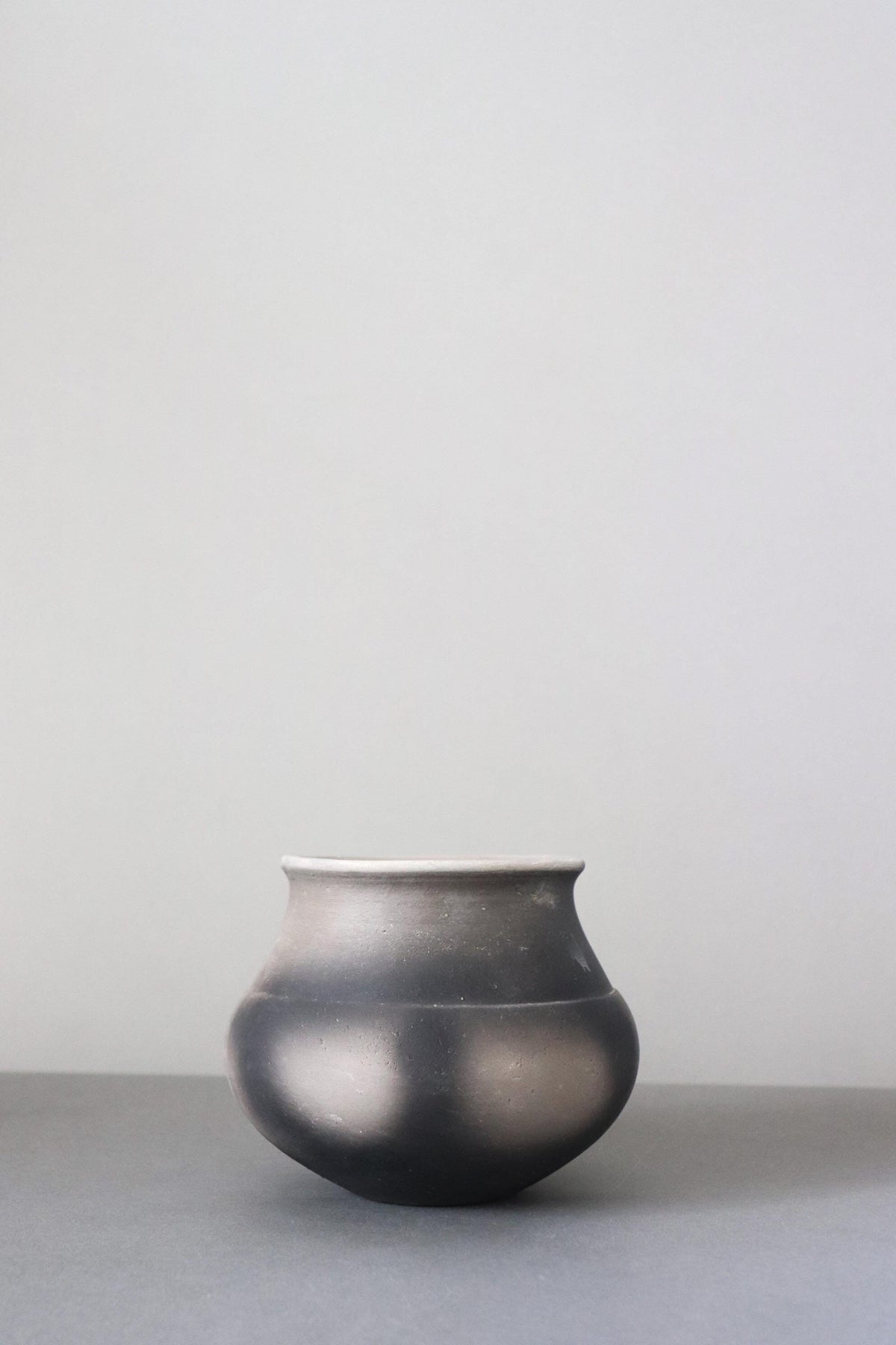 Sotaro Saegusa Japanese Ceramic Vessel, Jomon Inspired Pottery, Black Sculptural Art Object with Wooden Box