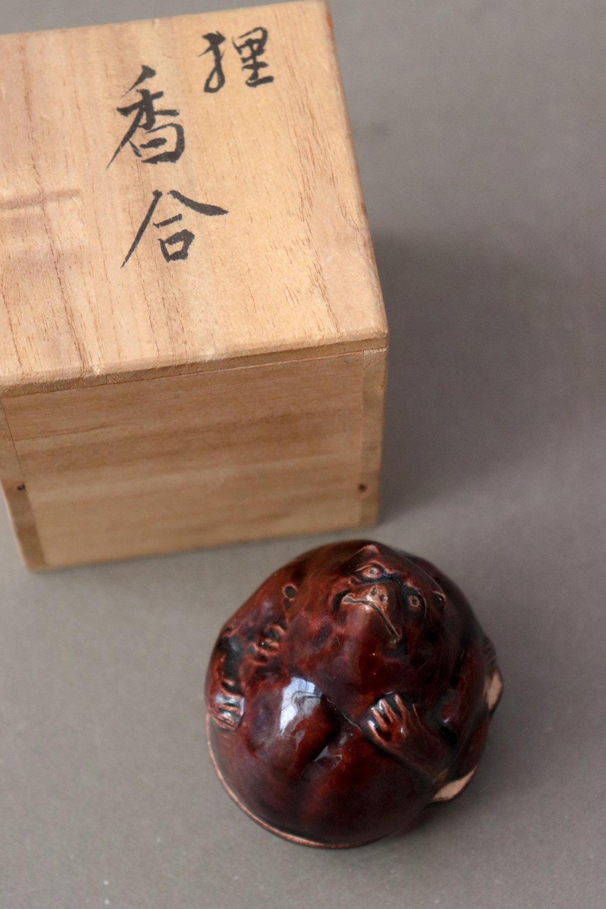 Vintage Japanese Tanuki Incense Container, Signed Kazen Ceramic Kogo, Raccoon Dog Sculpture, Tea Ceremony Art with Wooden Box