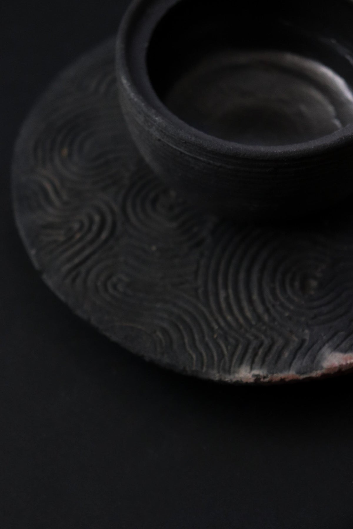 Vintage Jinnai Sakata Mashiko Pottery Bowl and Ceramic Trivet Set, Japanese Black Stoneware, Sculptural Art Object