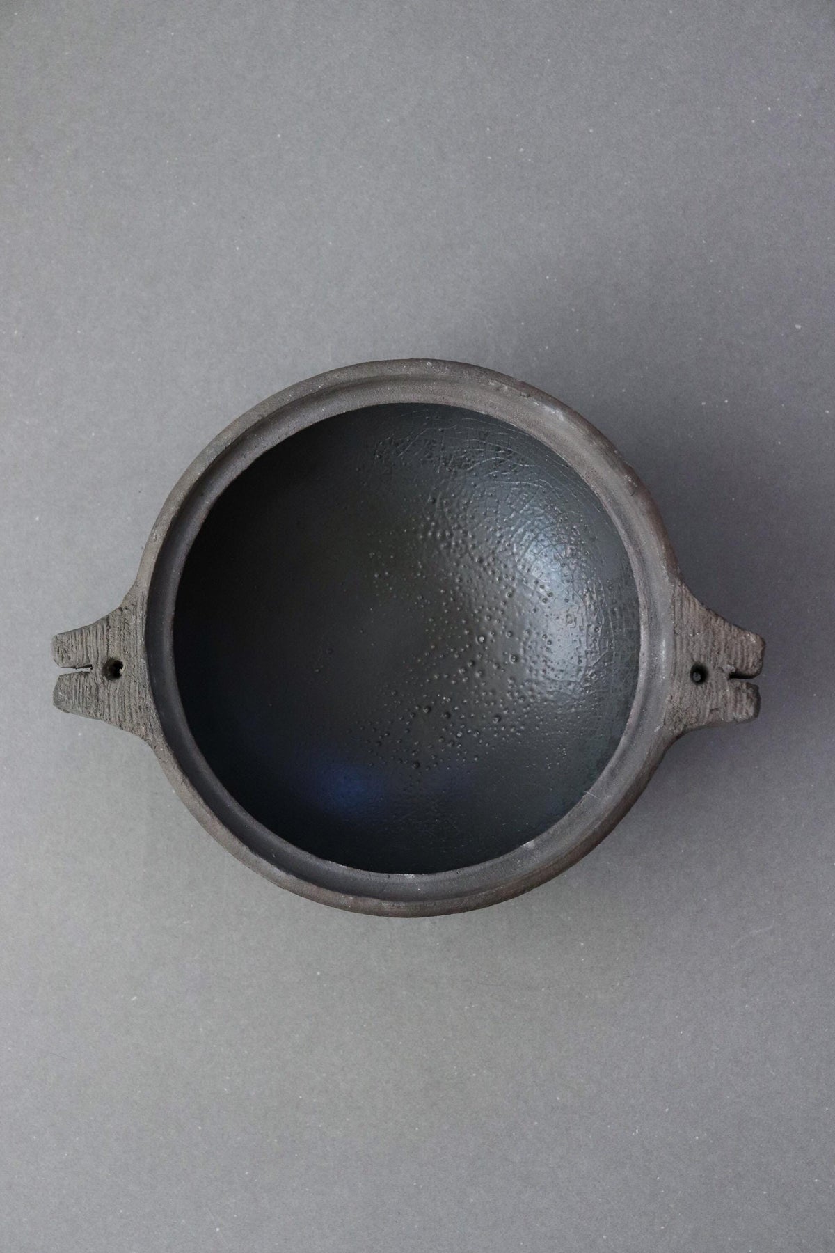 Vintage Jinnai Sakata Japanese Black Ceramic Pot with Trivet, Large Double Handle Mashiko Pottery, Sculptural Stoneware