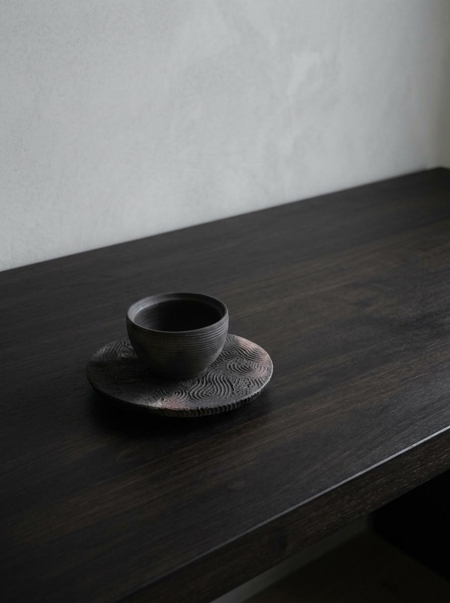 Vintage Jinnai Sakata Mashiko Pottery Bowl and Ceramic Trivet Set, Japanese Black Stoneware, Sculptural Art Object
